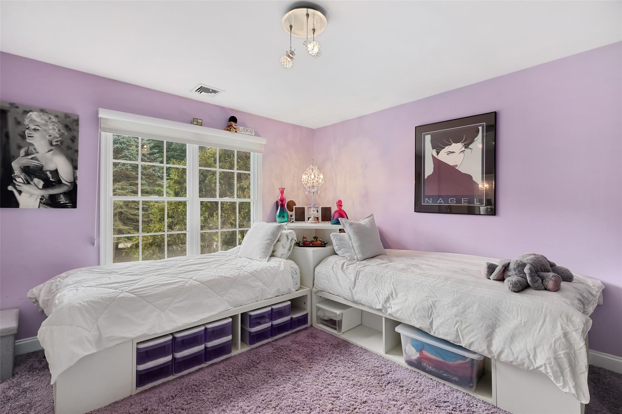 3 Woolen Court