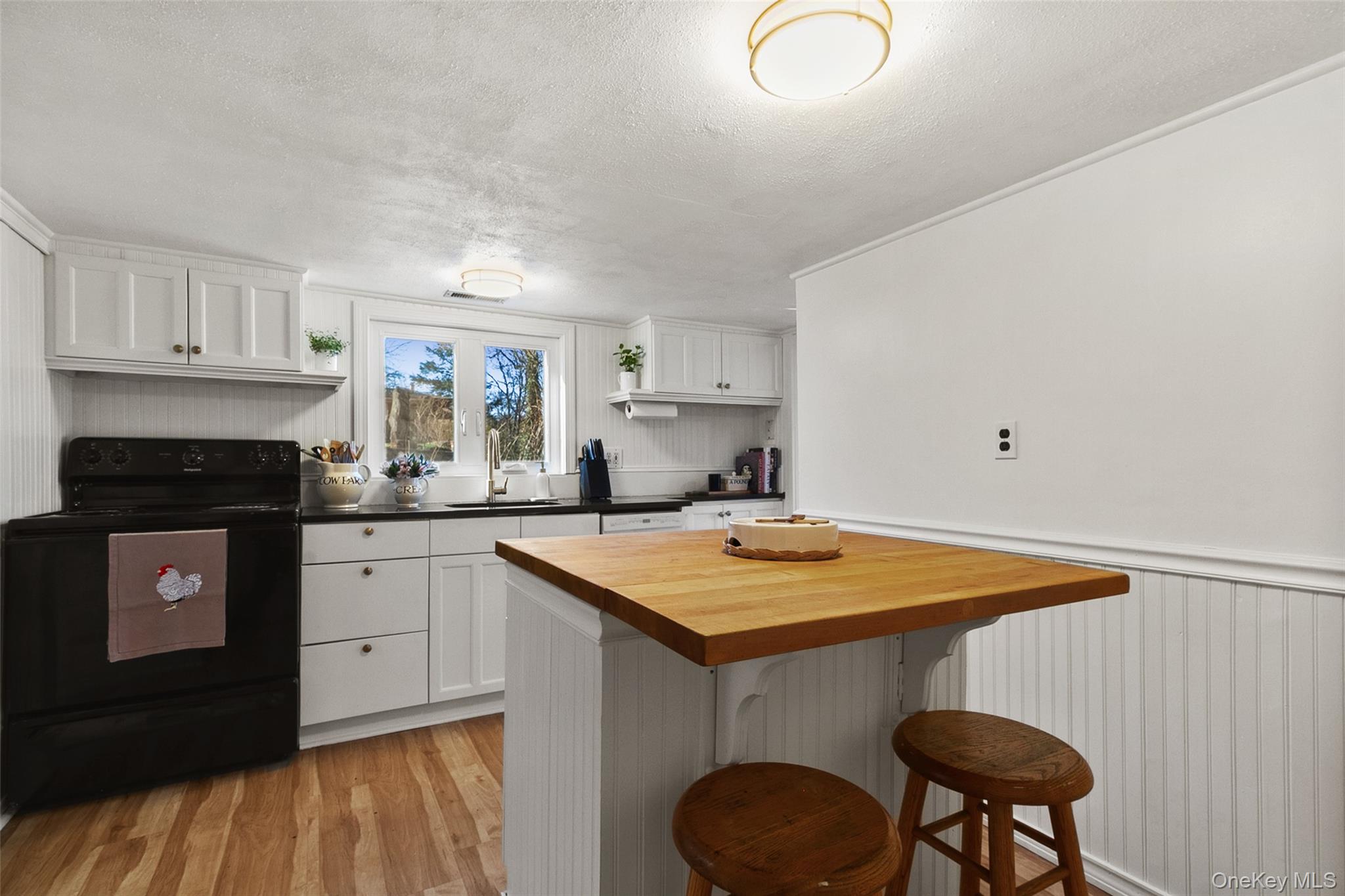 153 Lake Kitchawan Drive