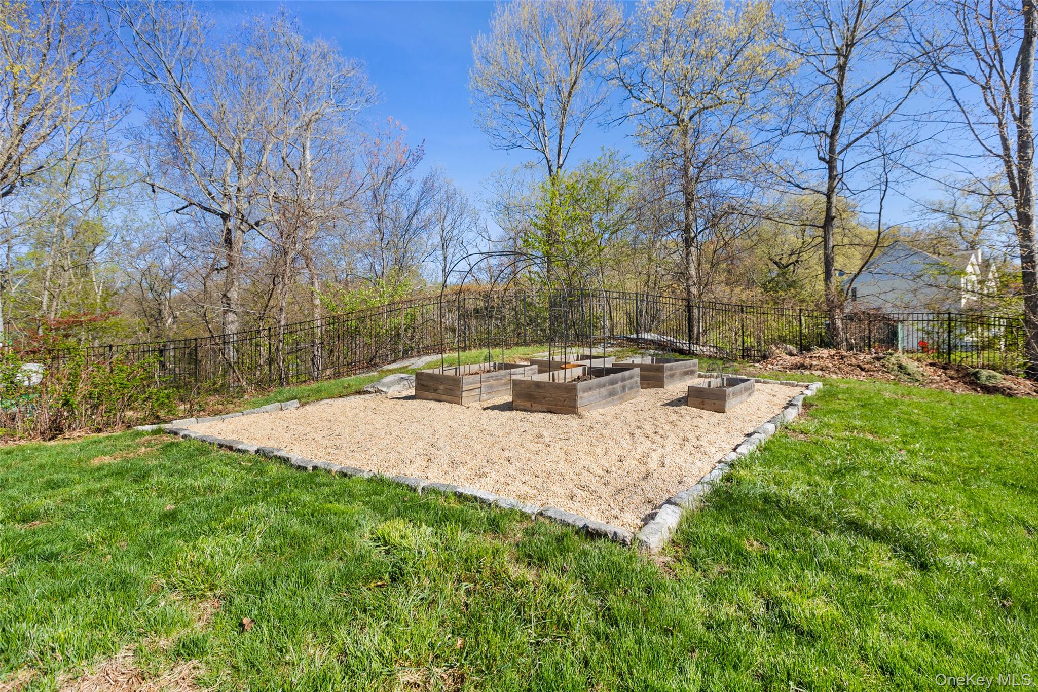 351 W Lake Boulevard