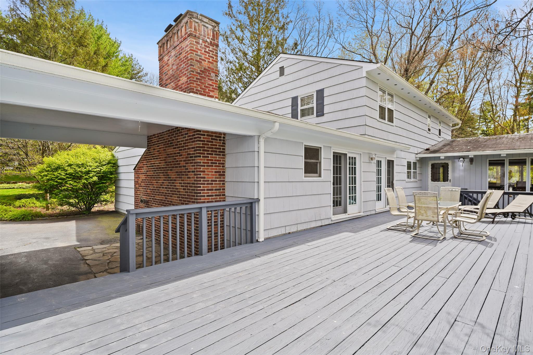 112 Parkview Road N