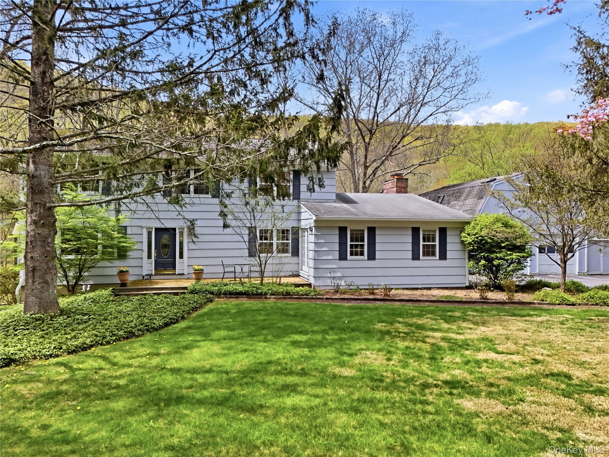 112 Parkview Road N