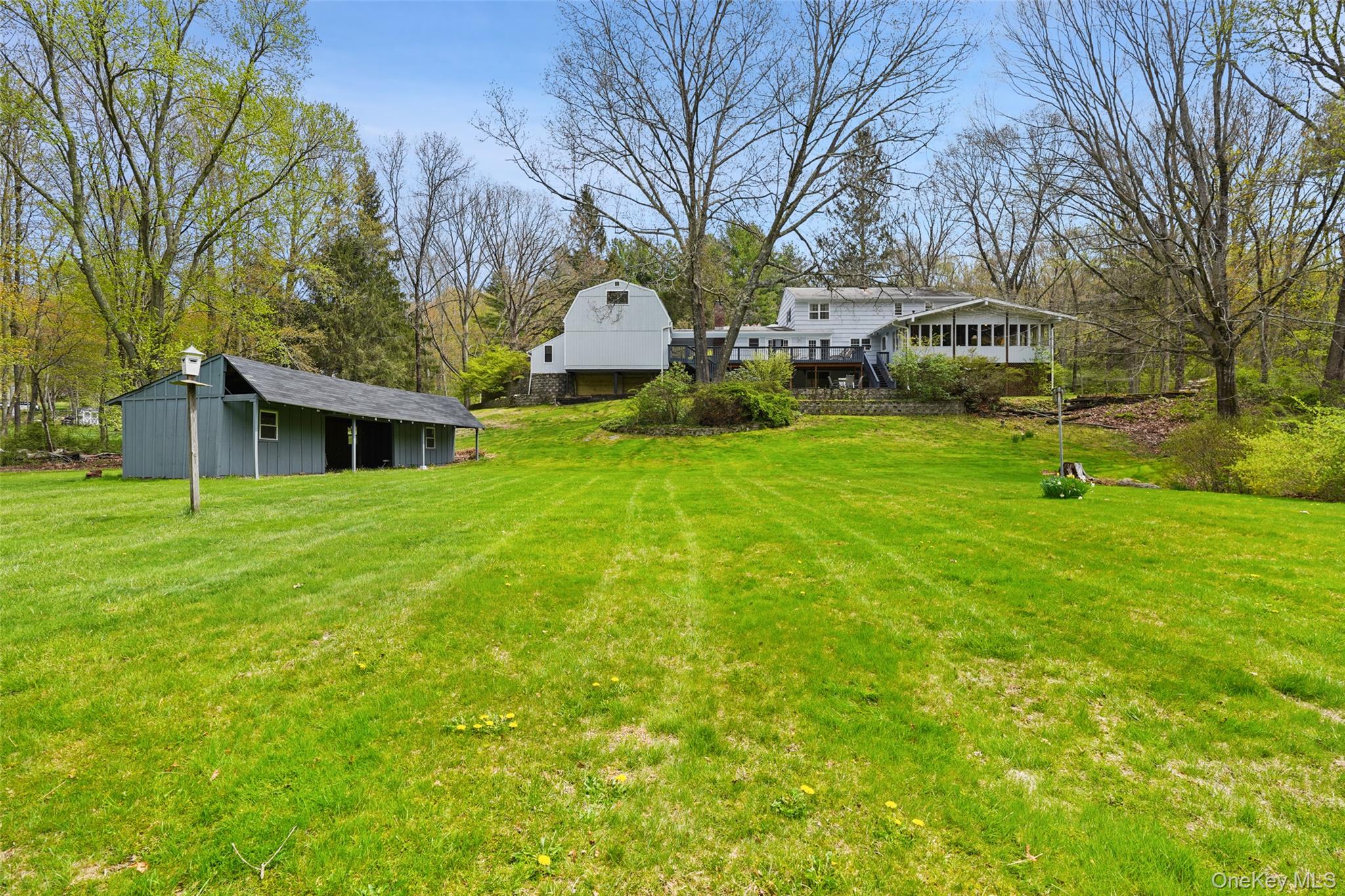 112 Parkview Road N