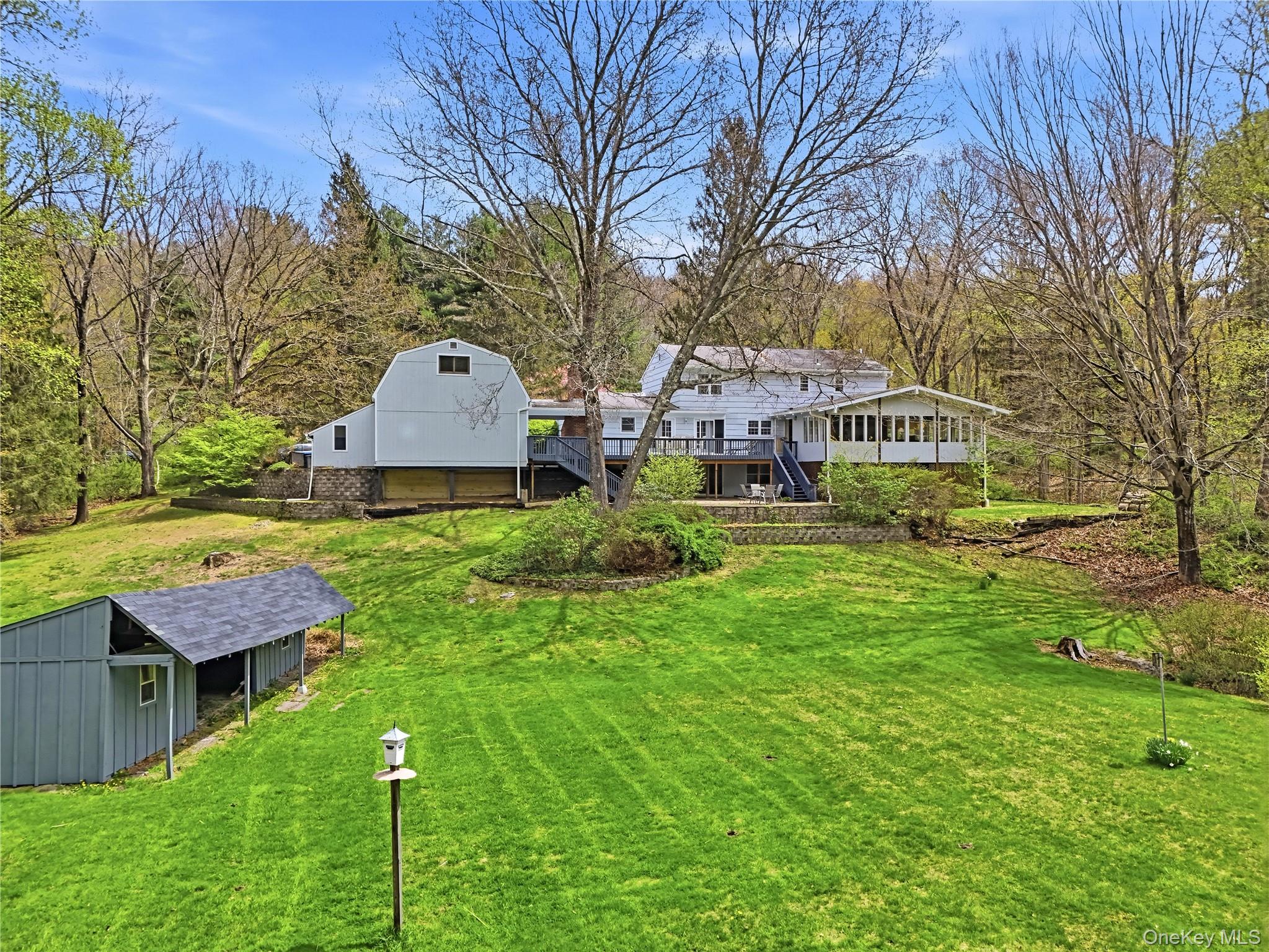112 Parkview Road N