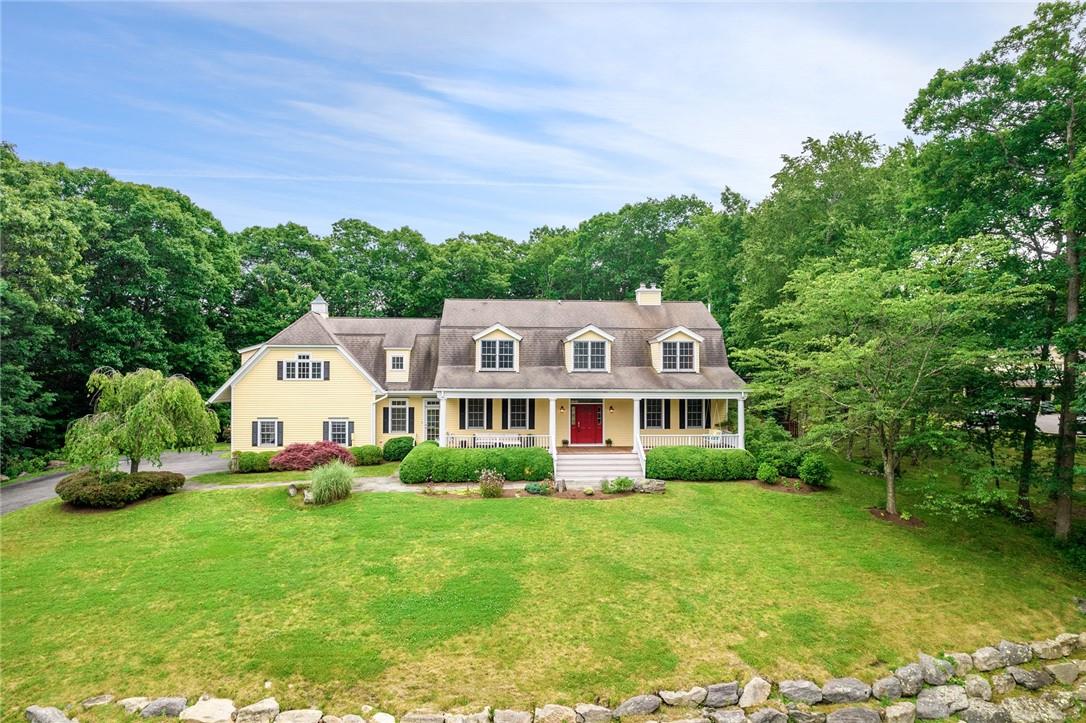 7 Falcon Woods Court