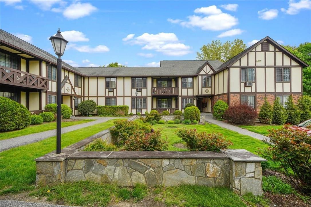 56 Foxwood Drive # 3