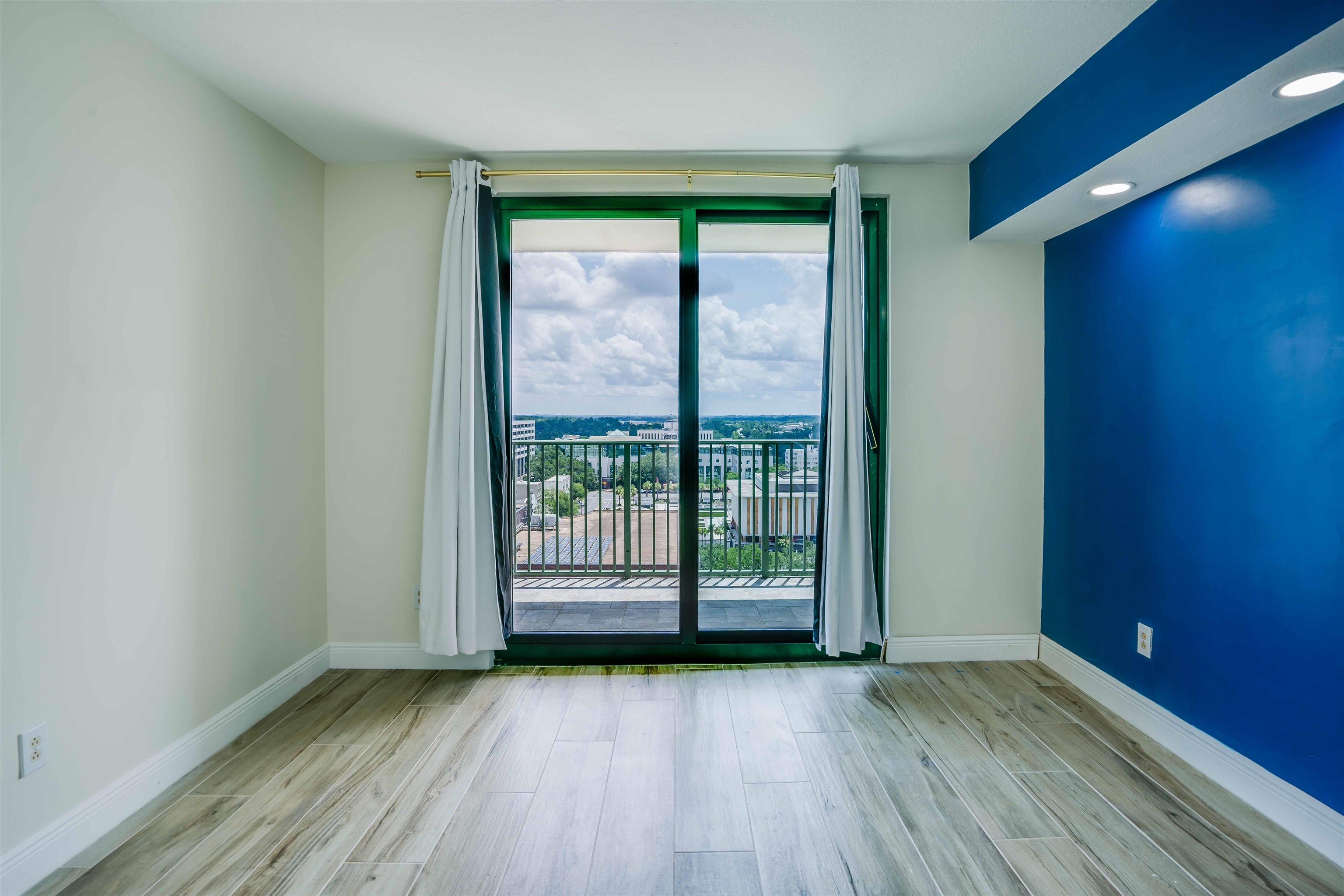 300 S Duval Street Unit: 2004