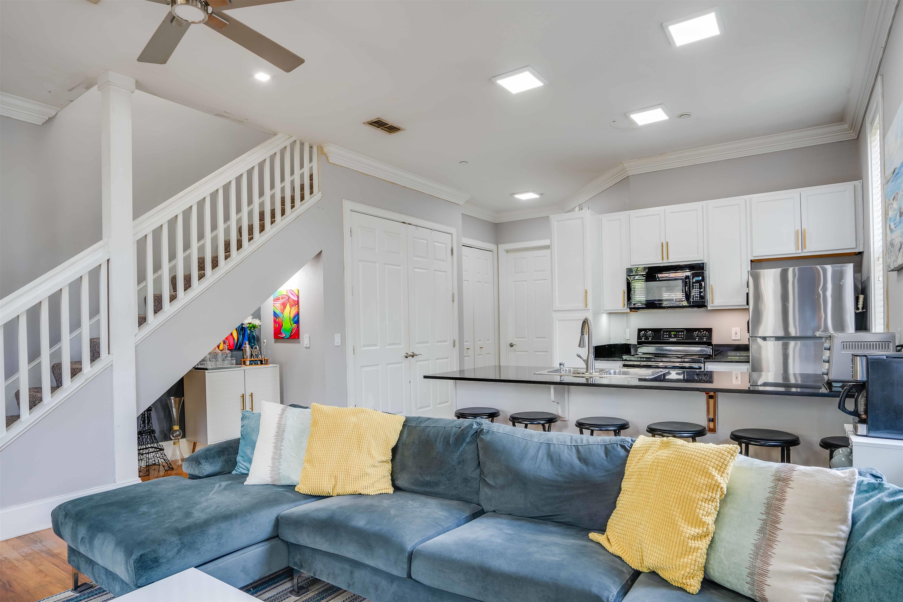423 All Saints Street Unit: 3