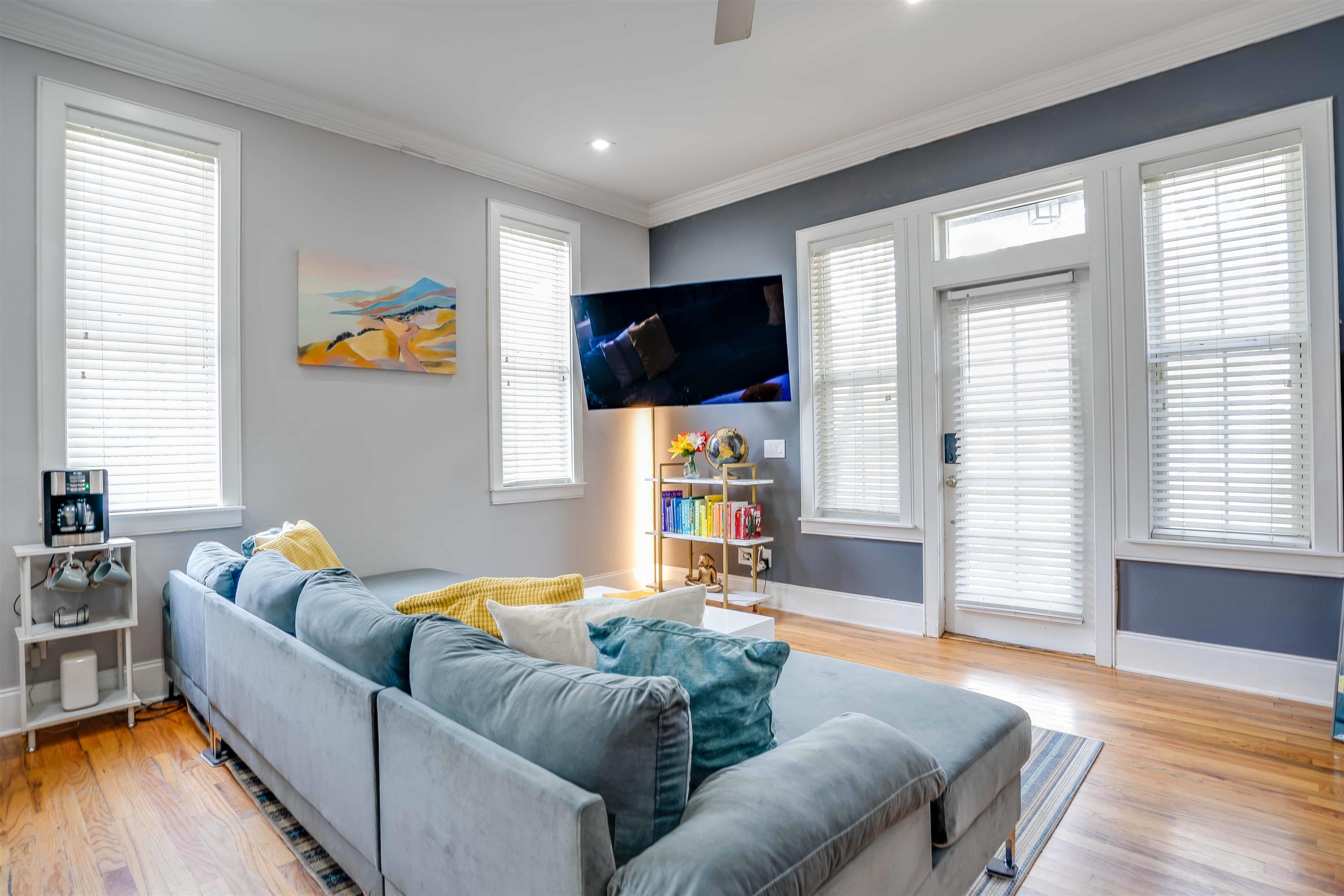 423 All Saints Street Unit: 3