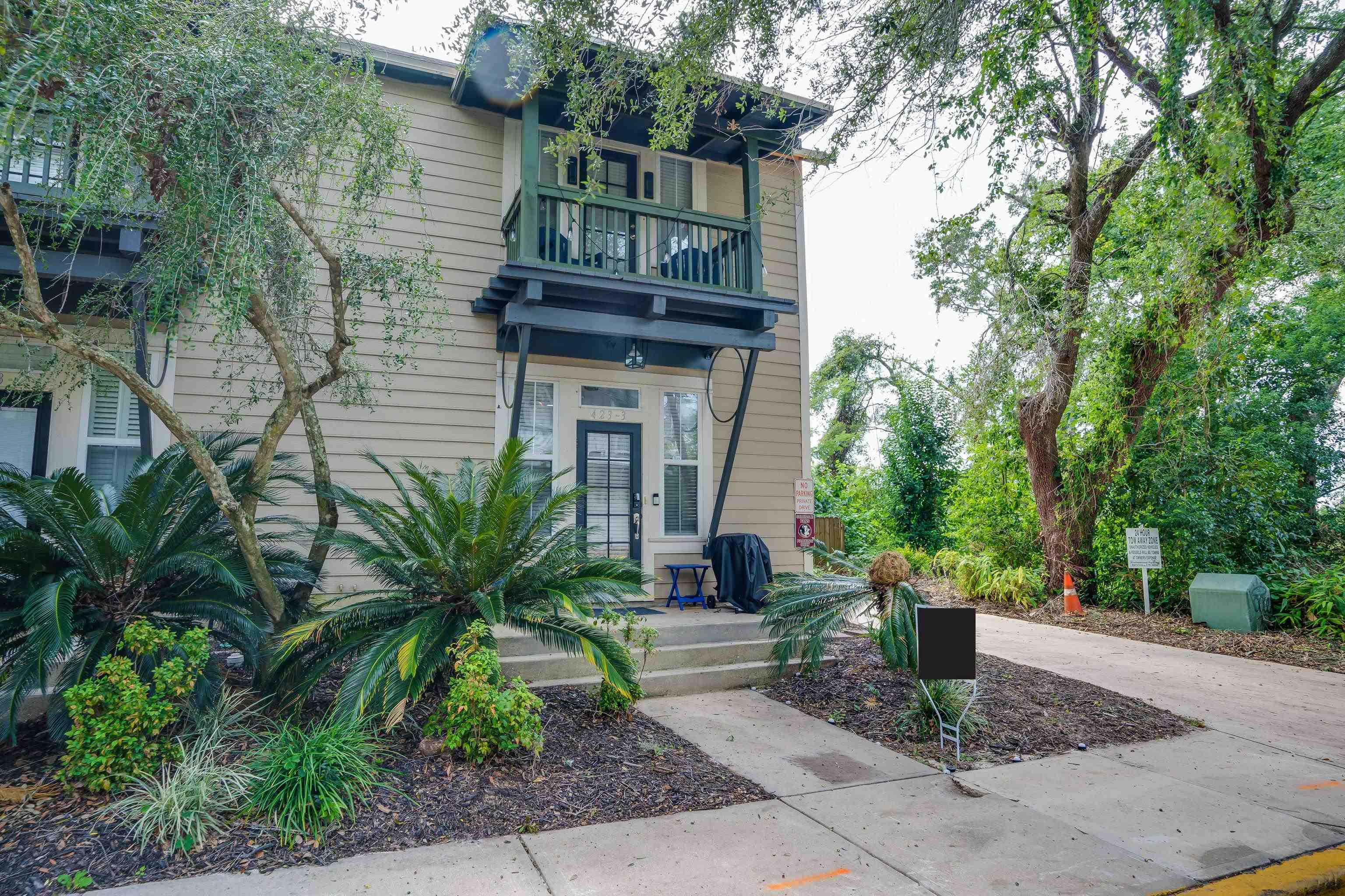 423 All Saints Street Unit: 3