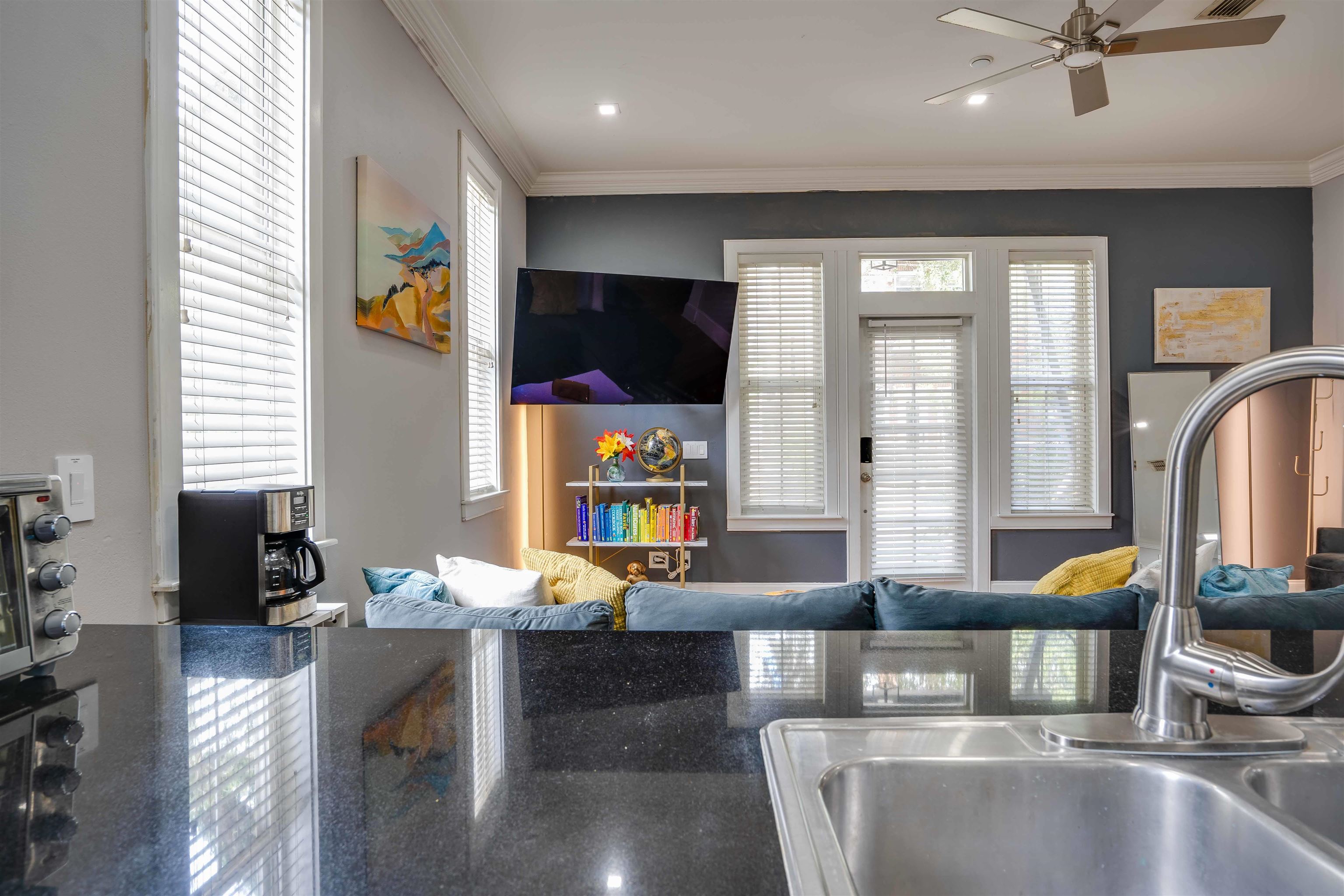 423 All Saints Street Unit: 3