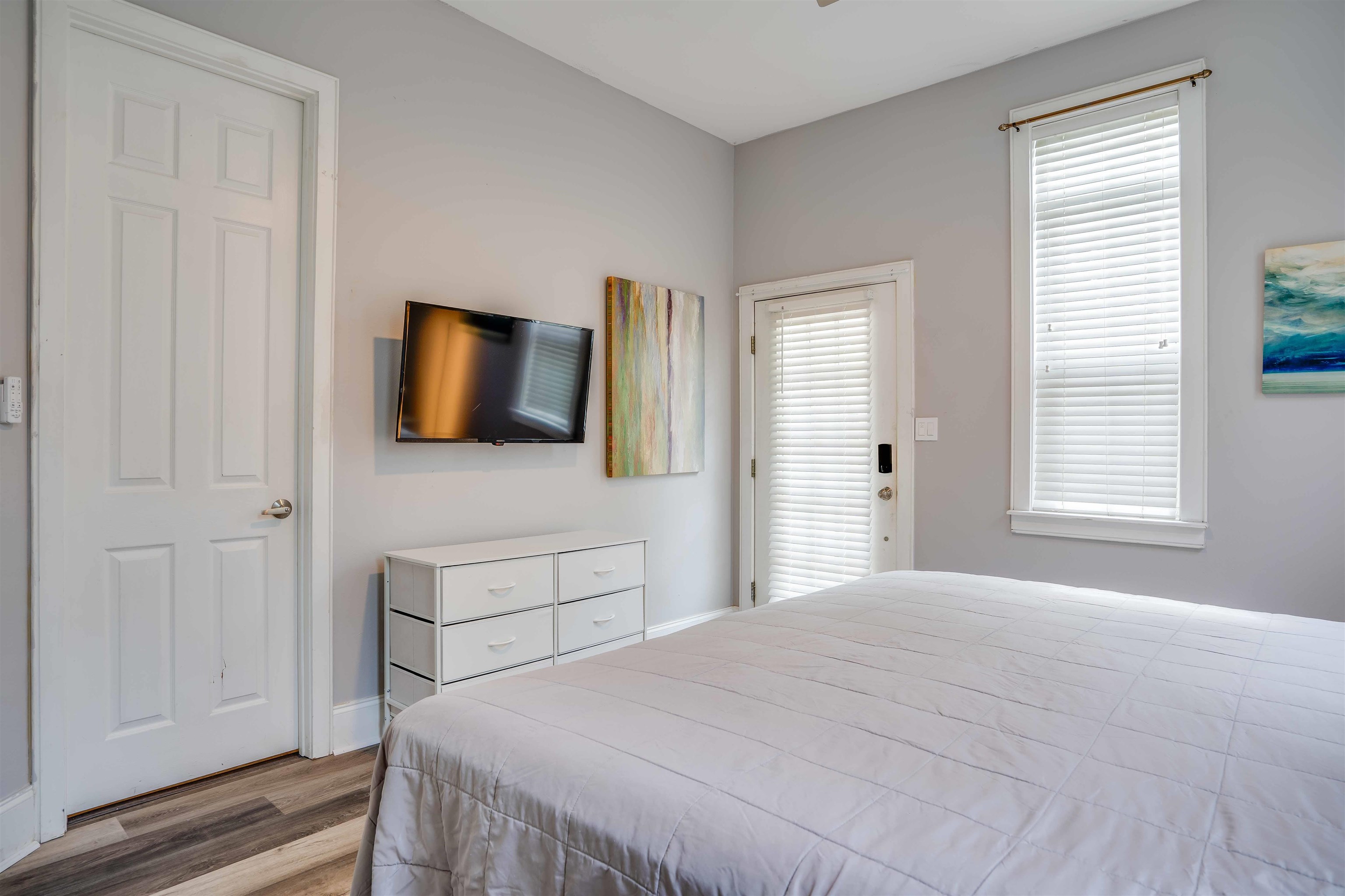 423 All Saints Street Unit: 3