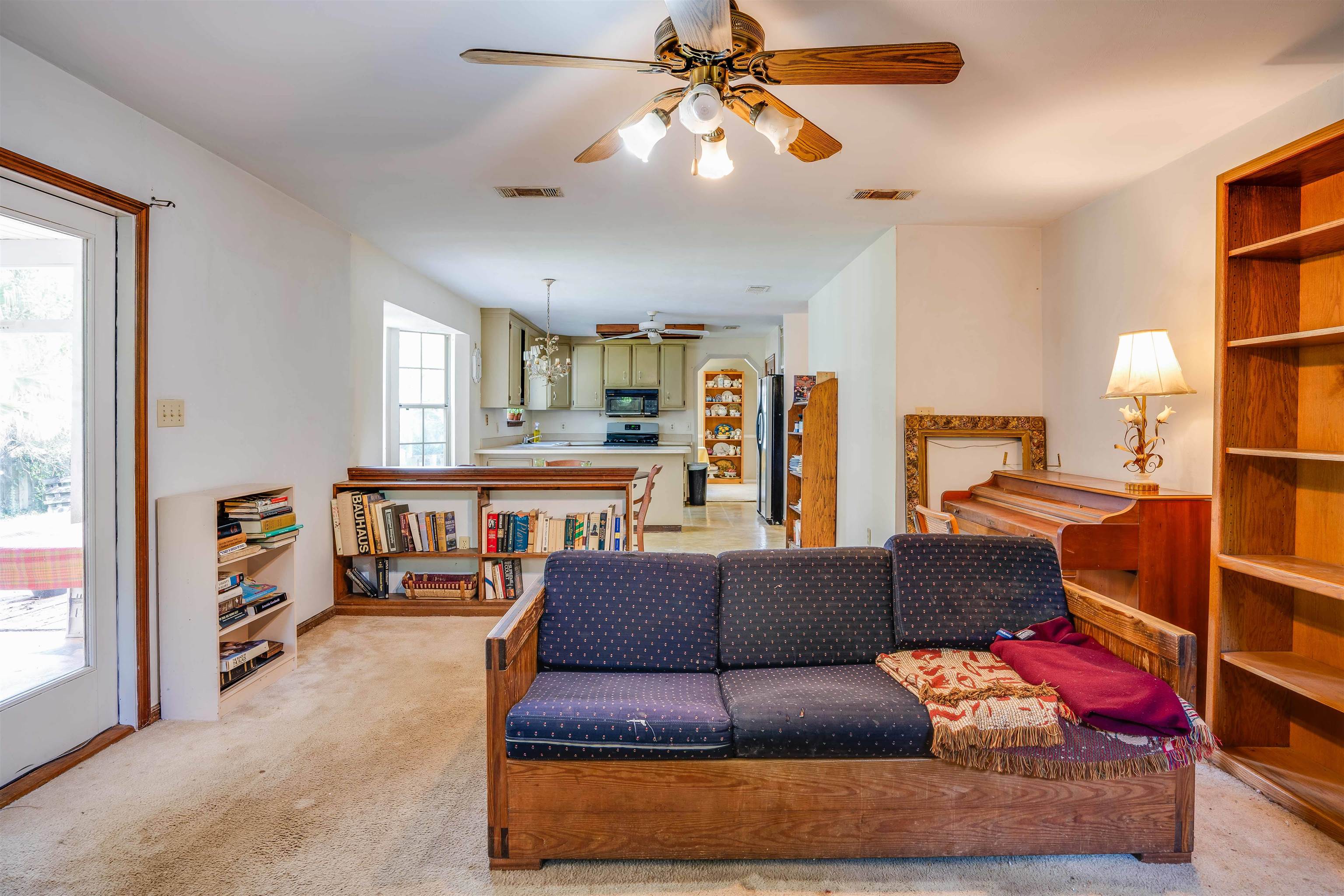 4015 Kilmartin Drive