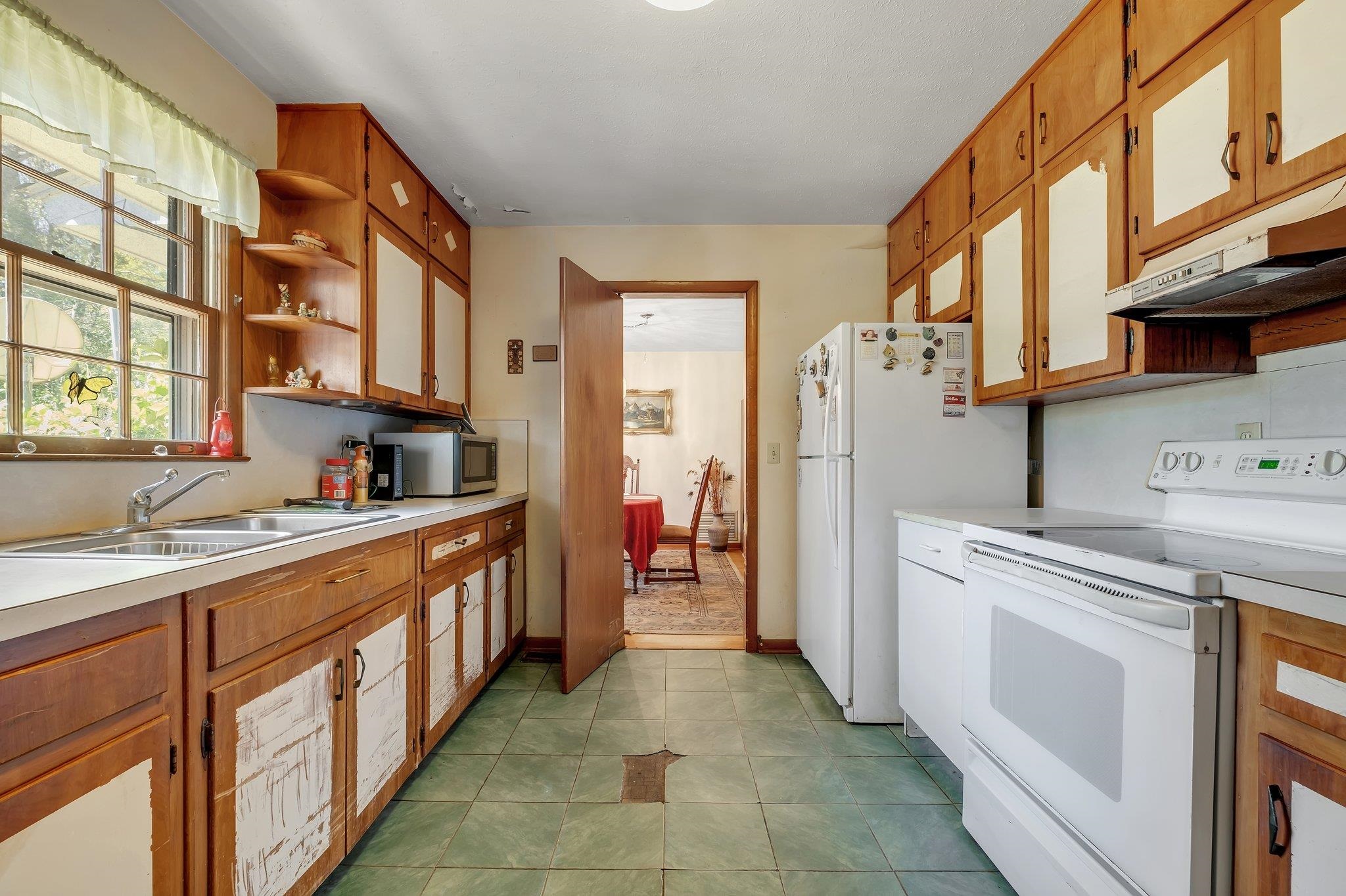 5121 Buck Lake Road