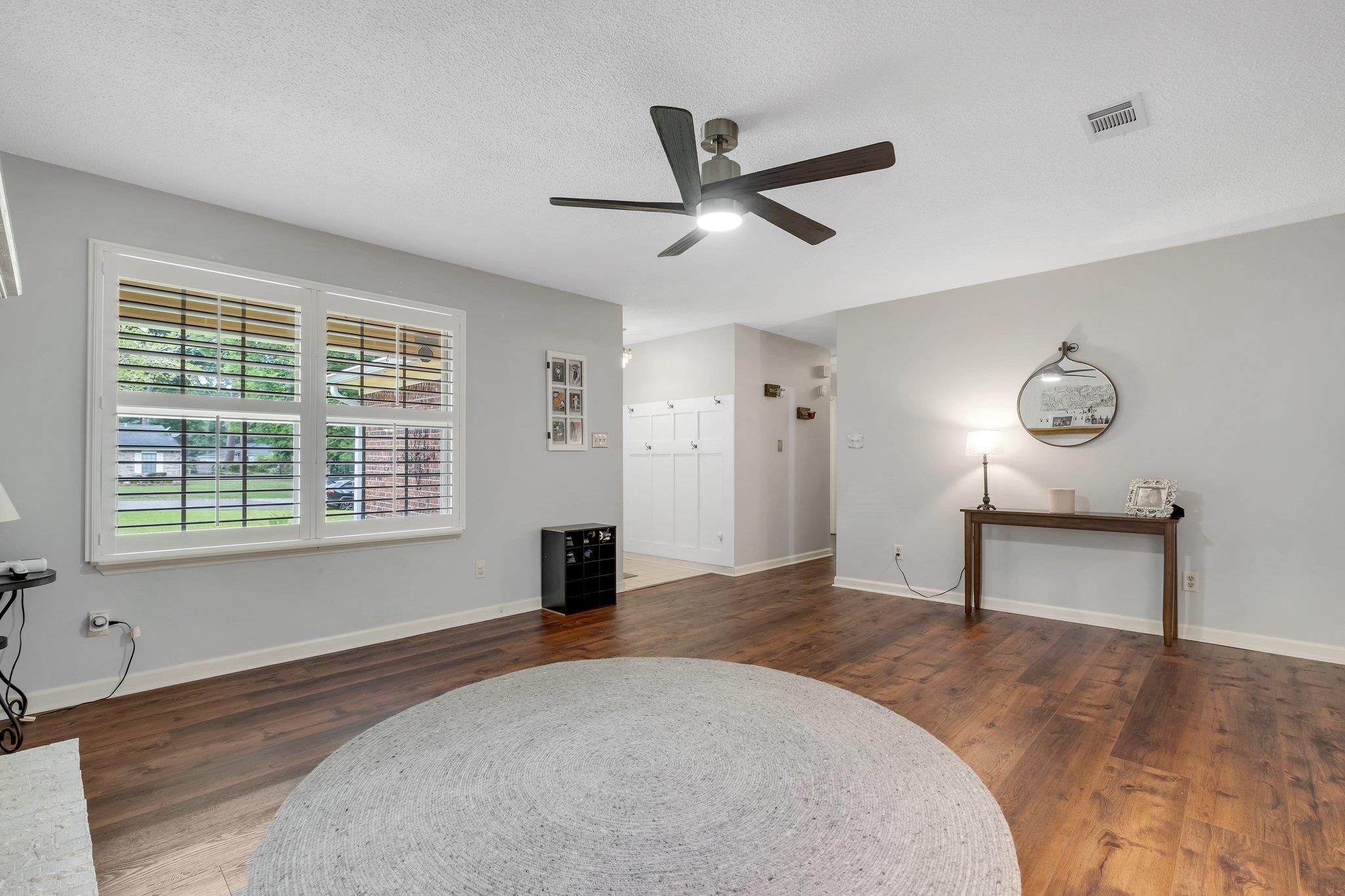 5313 Ben Brush Trail