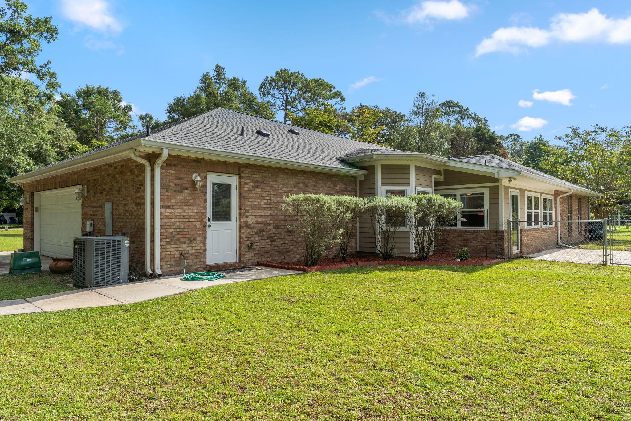 77 Edgewood Drive