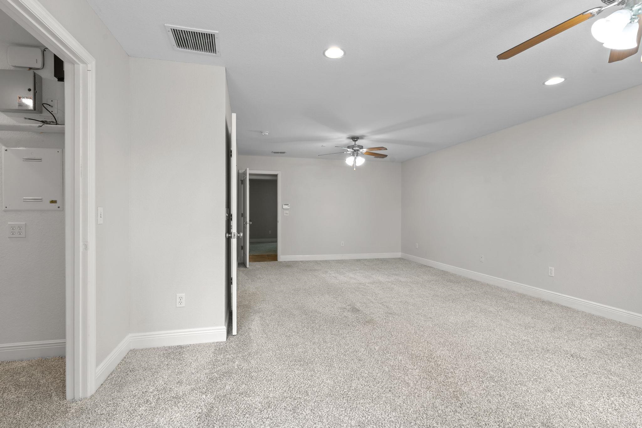 77 Edgewood Drive