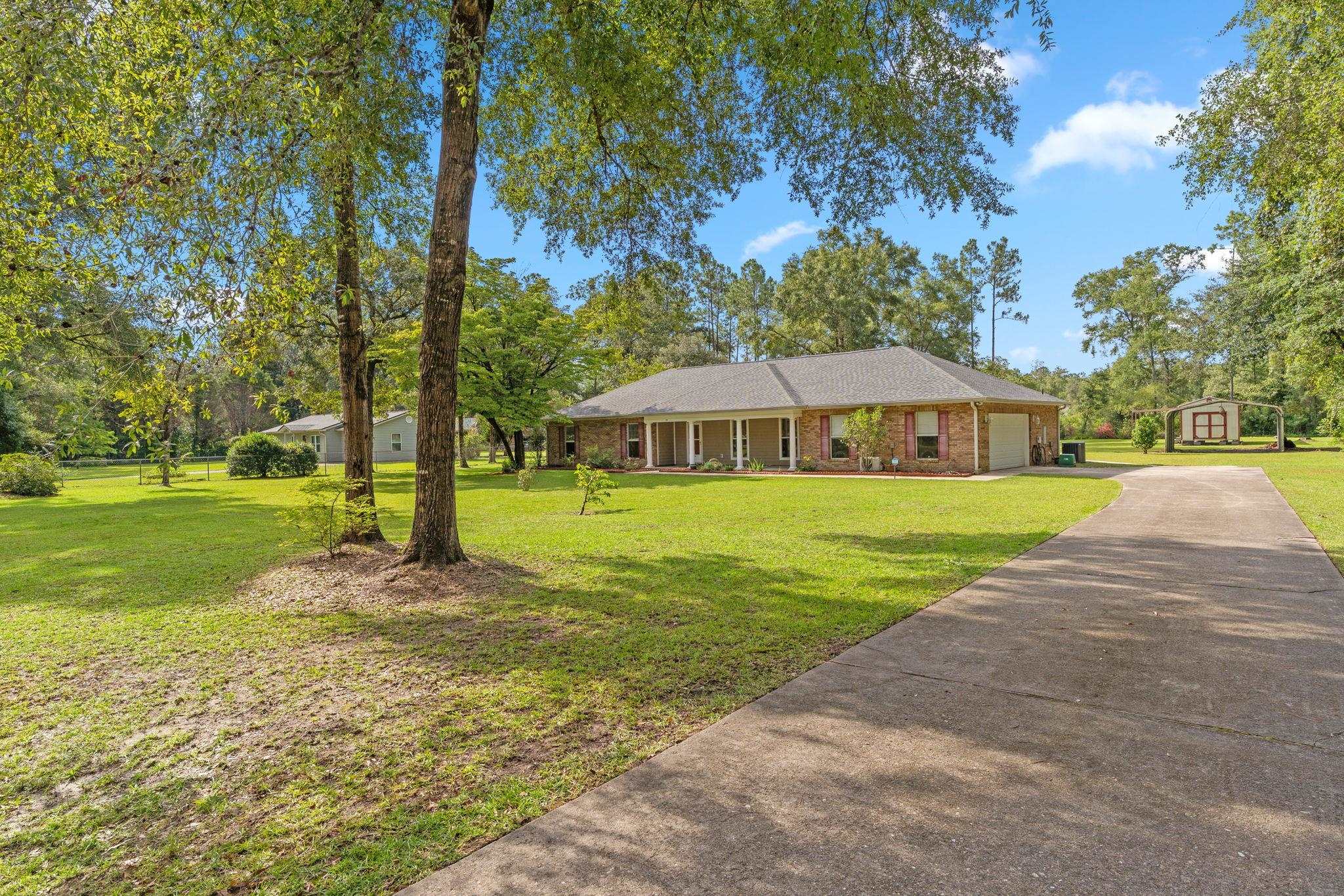 77 Edgewood Drive