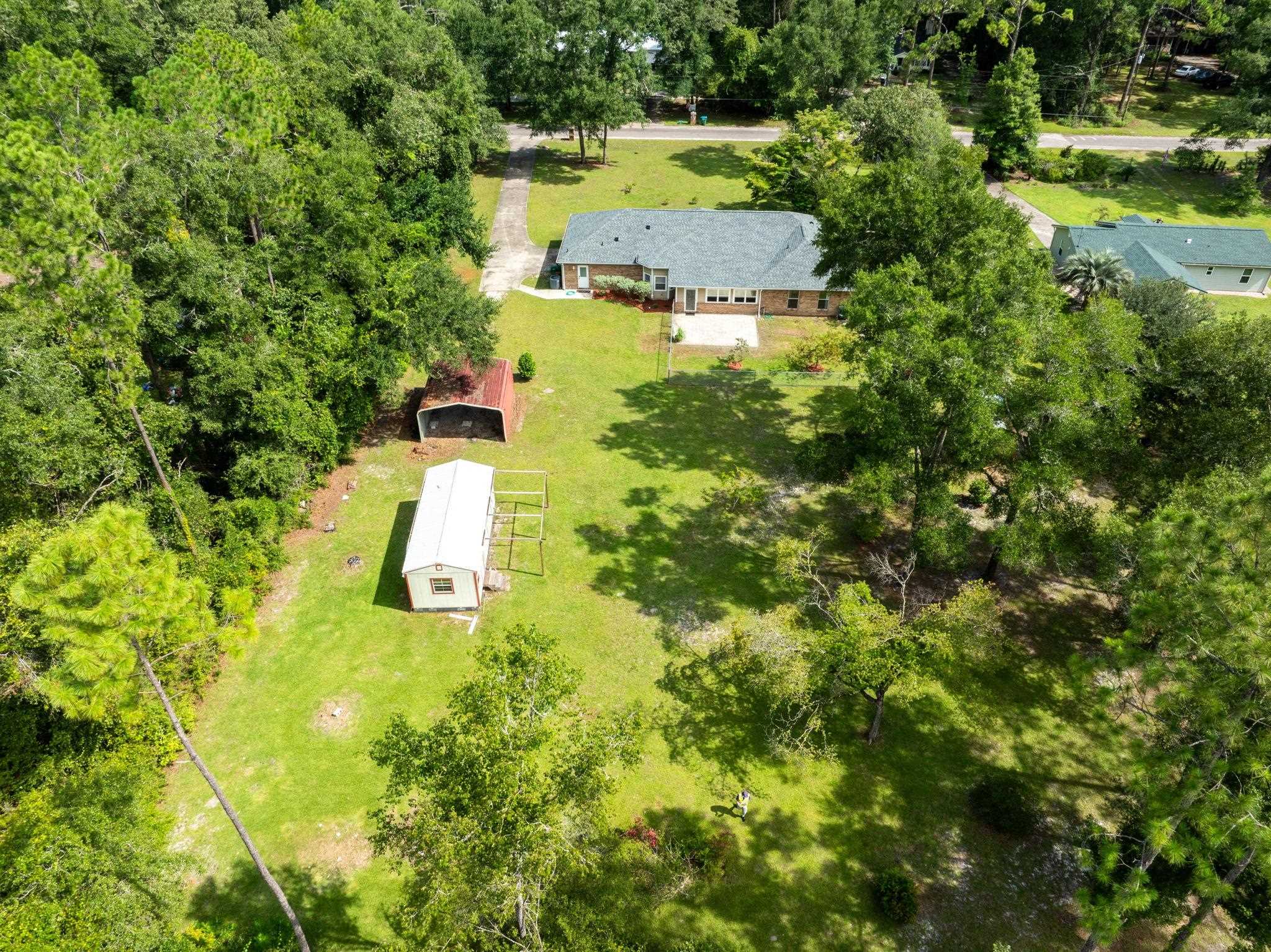 77 Edgewood Drive