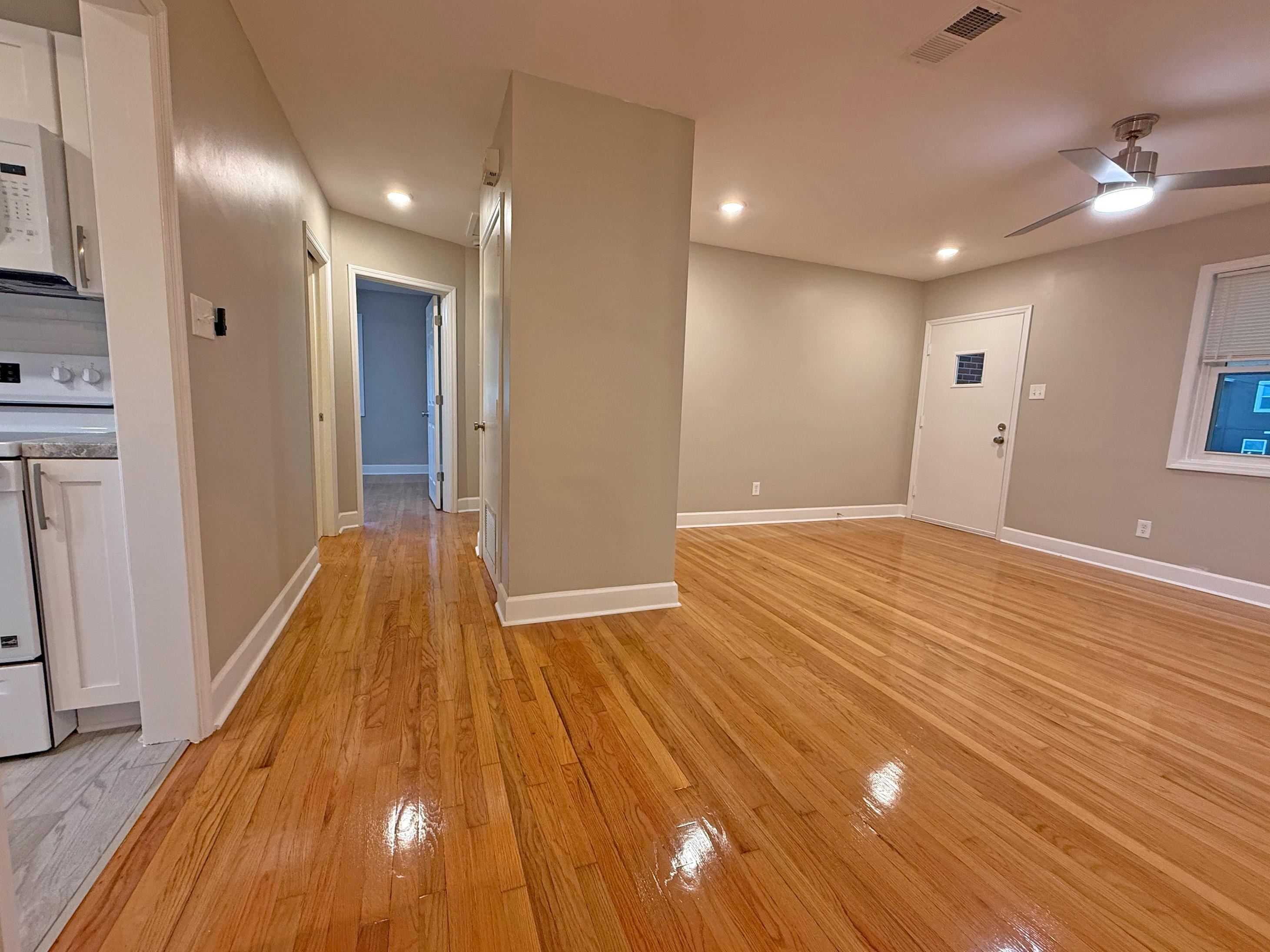 606 E Park Avenue Unit: 3