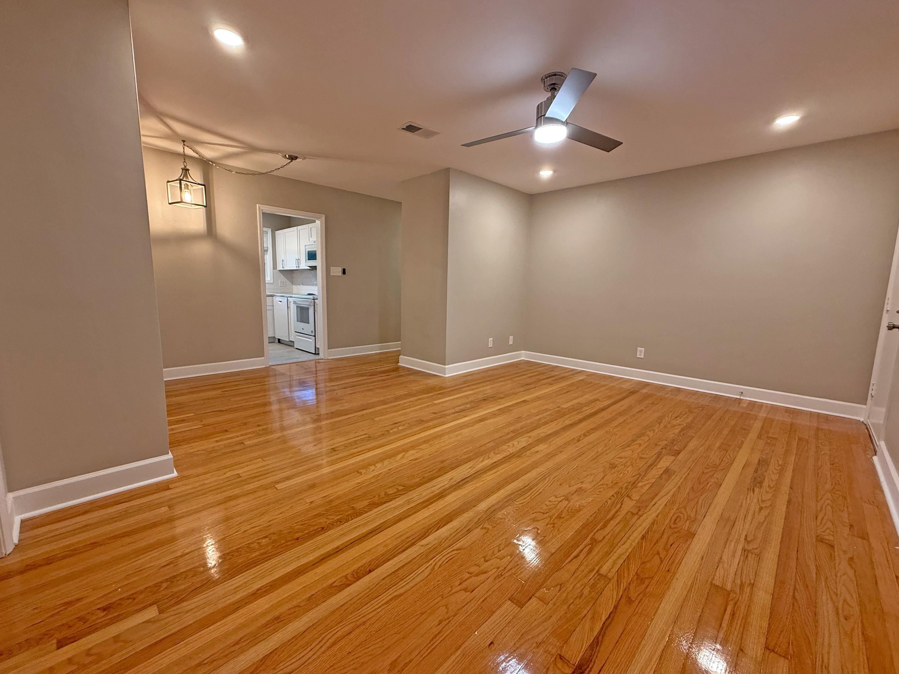 606 E Park Avenue Unit: 3