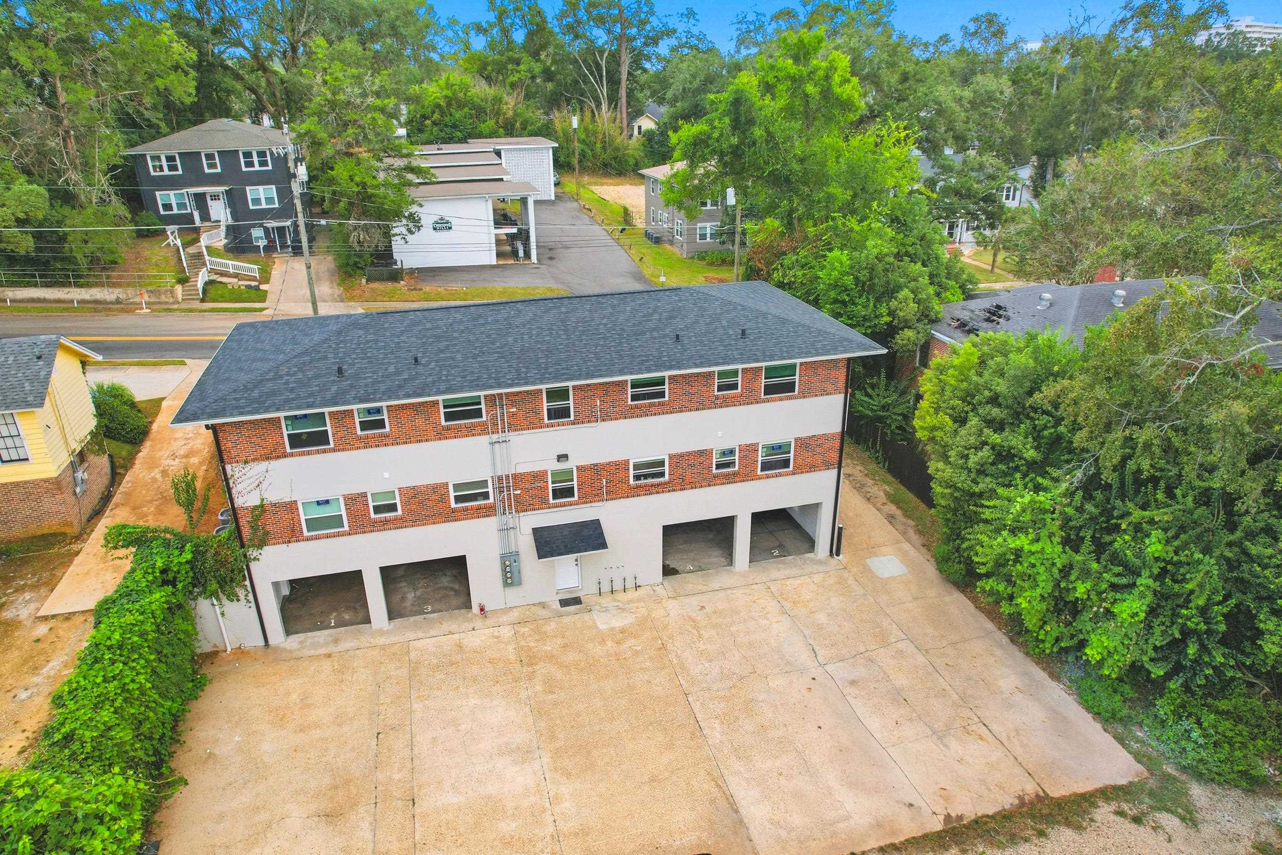 606 E Park Avenue Unit: 3