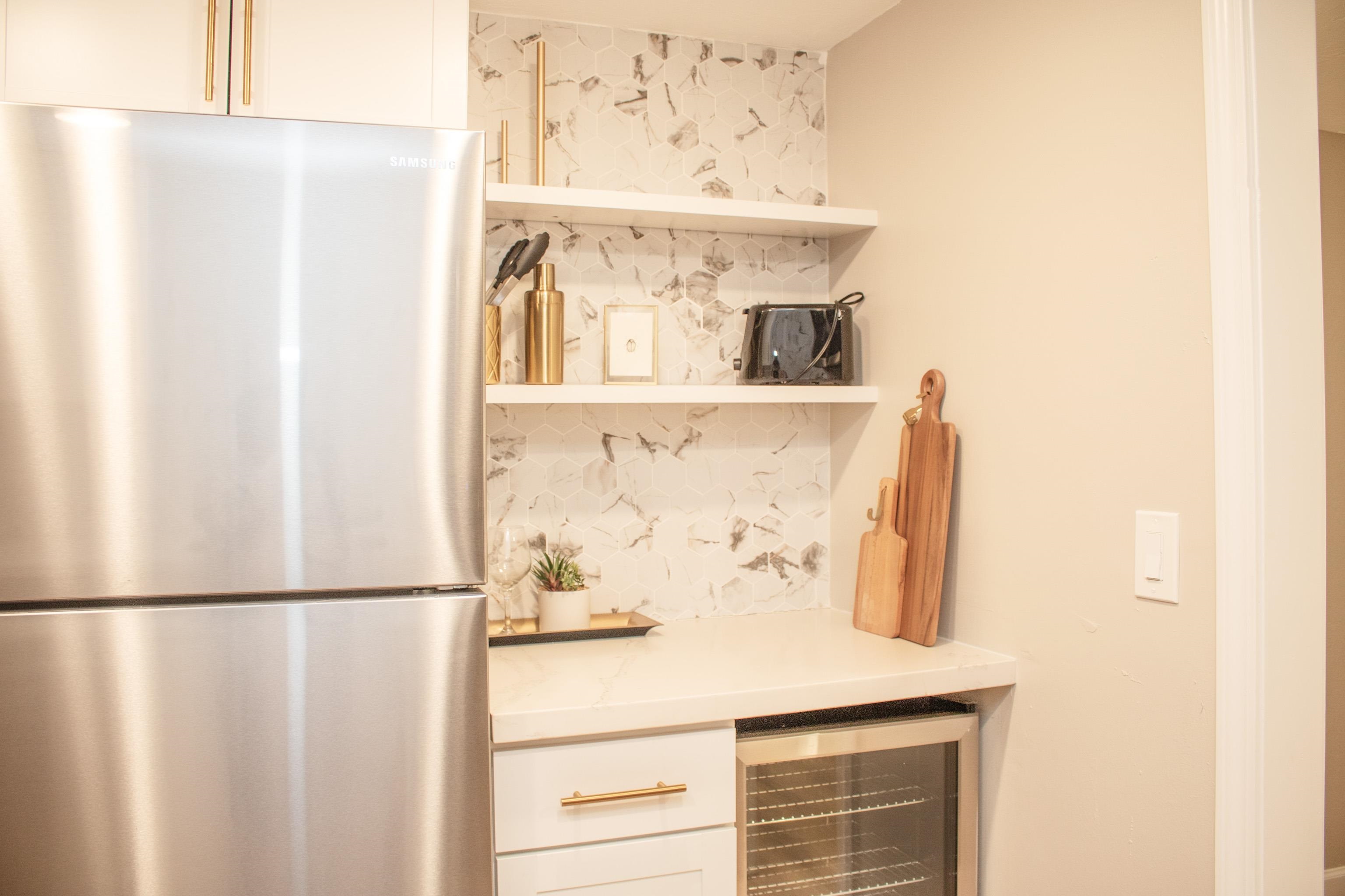 114 Oak Street Unit: 1