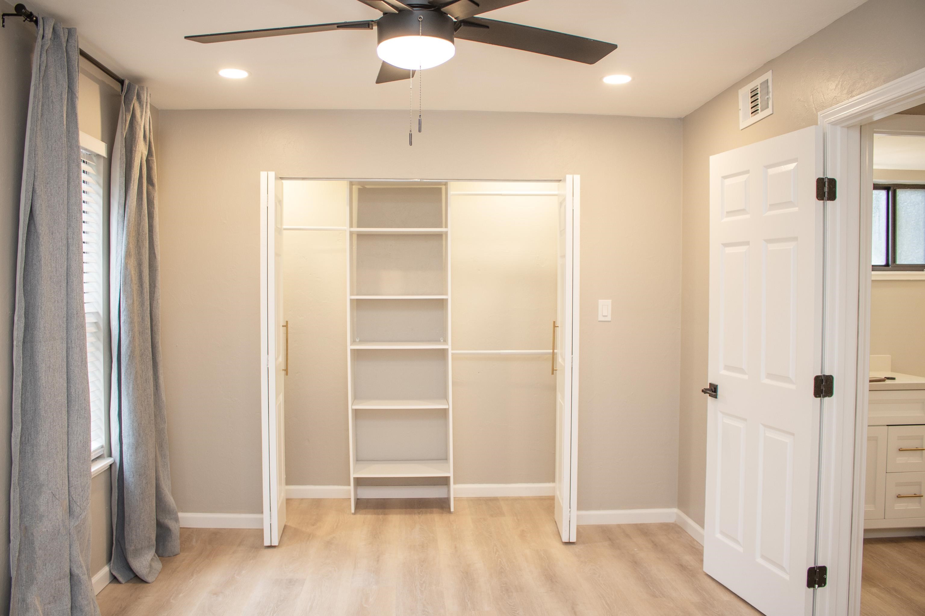 114 Oak Street Unit: 1