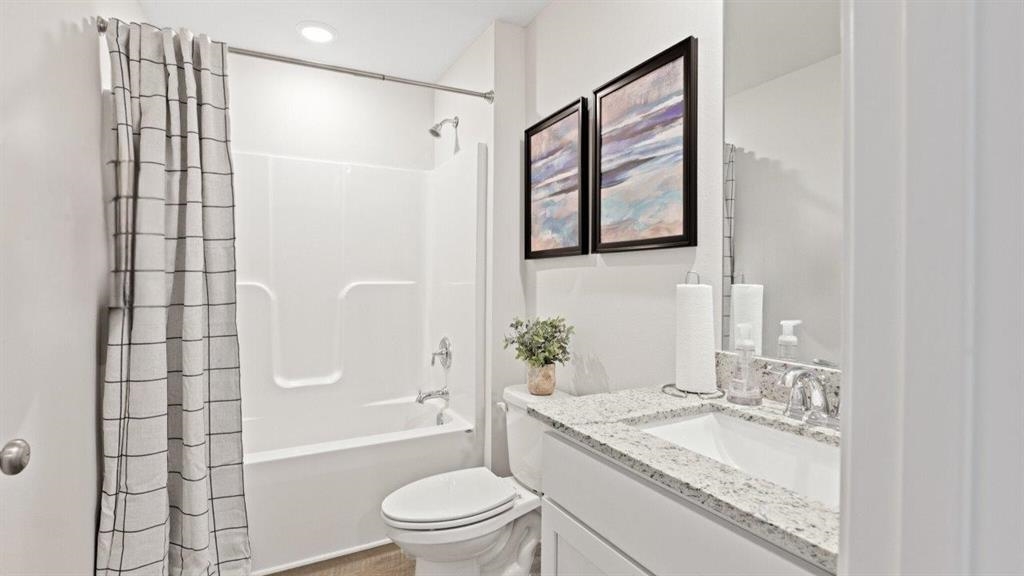 1946 Tree Swallow Drive