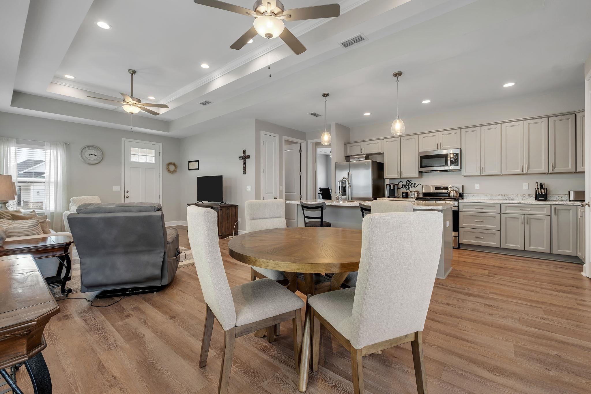 4351 Bottle Brush Lane