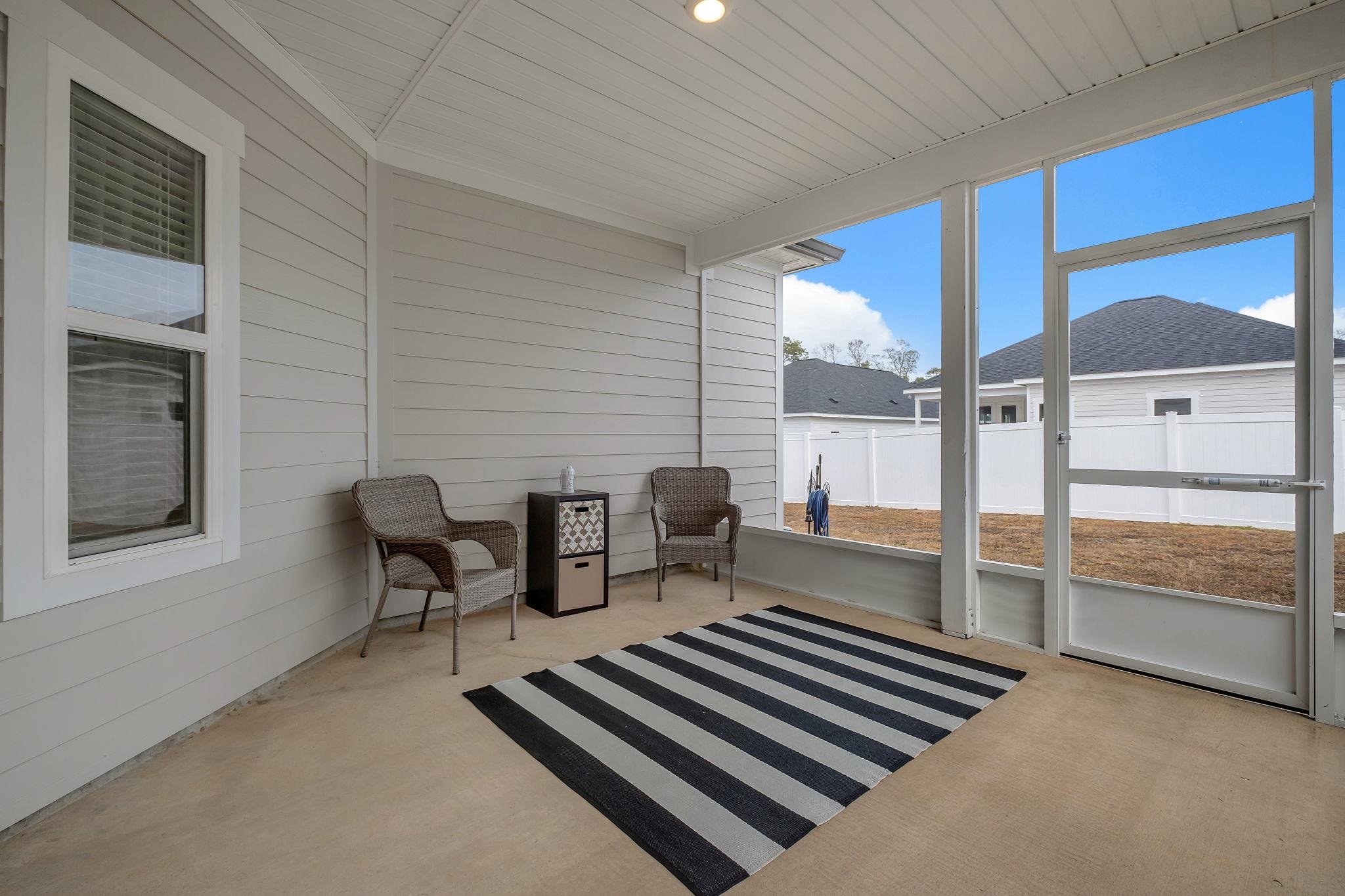 4351 Bottle Brush Lane