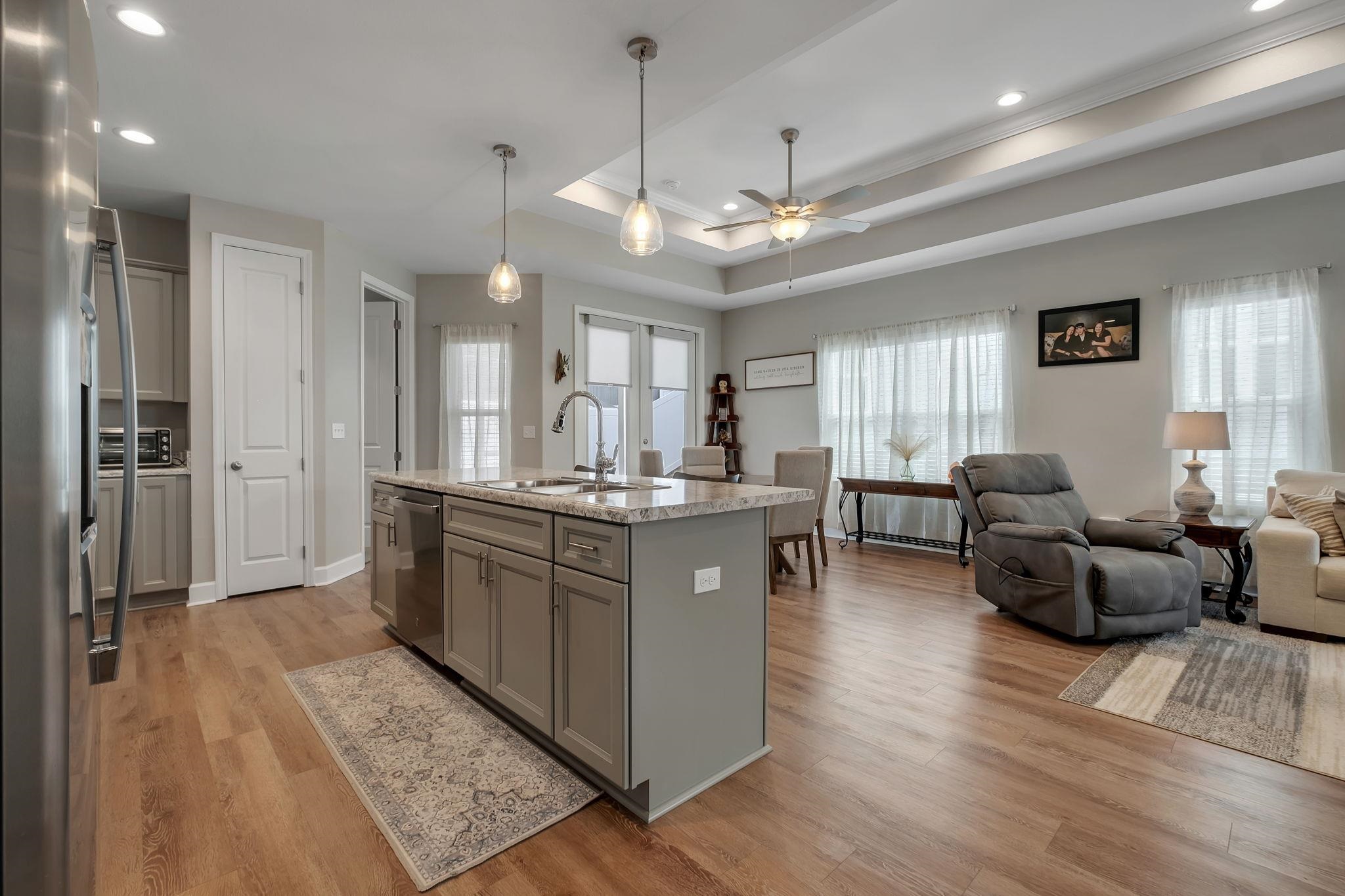 4351 Bottle Brush Lane