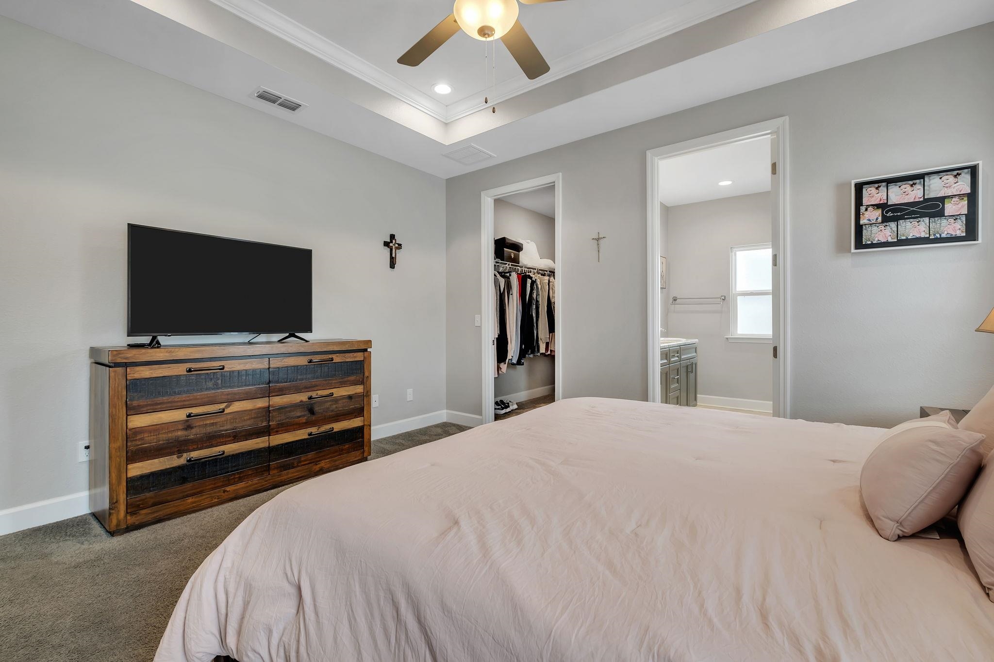 4351 Bottle Brush Lane