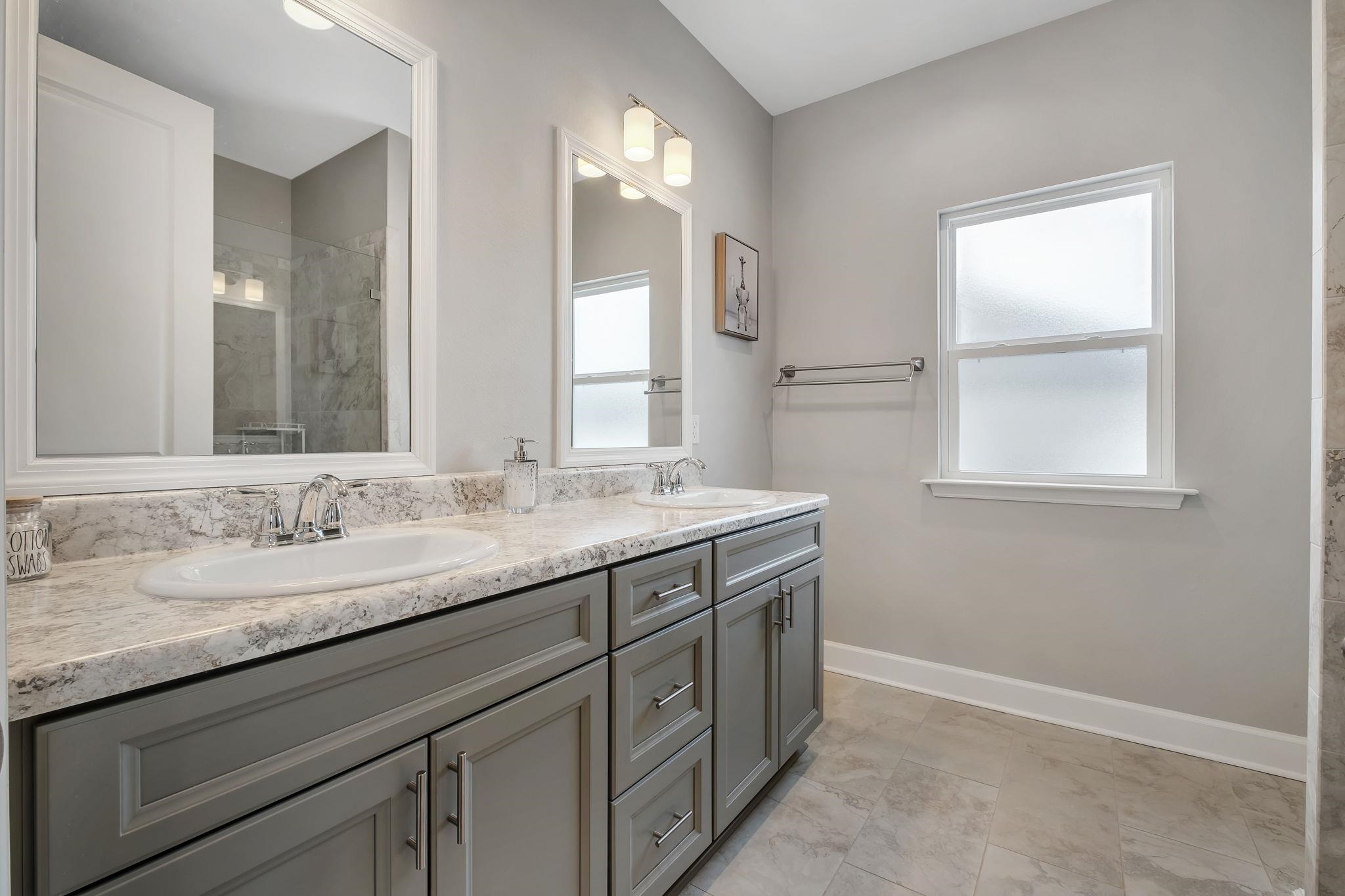 4351 Bottle Brush Lane