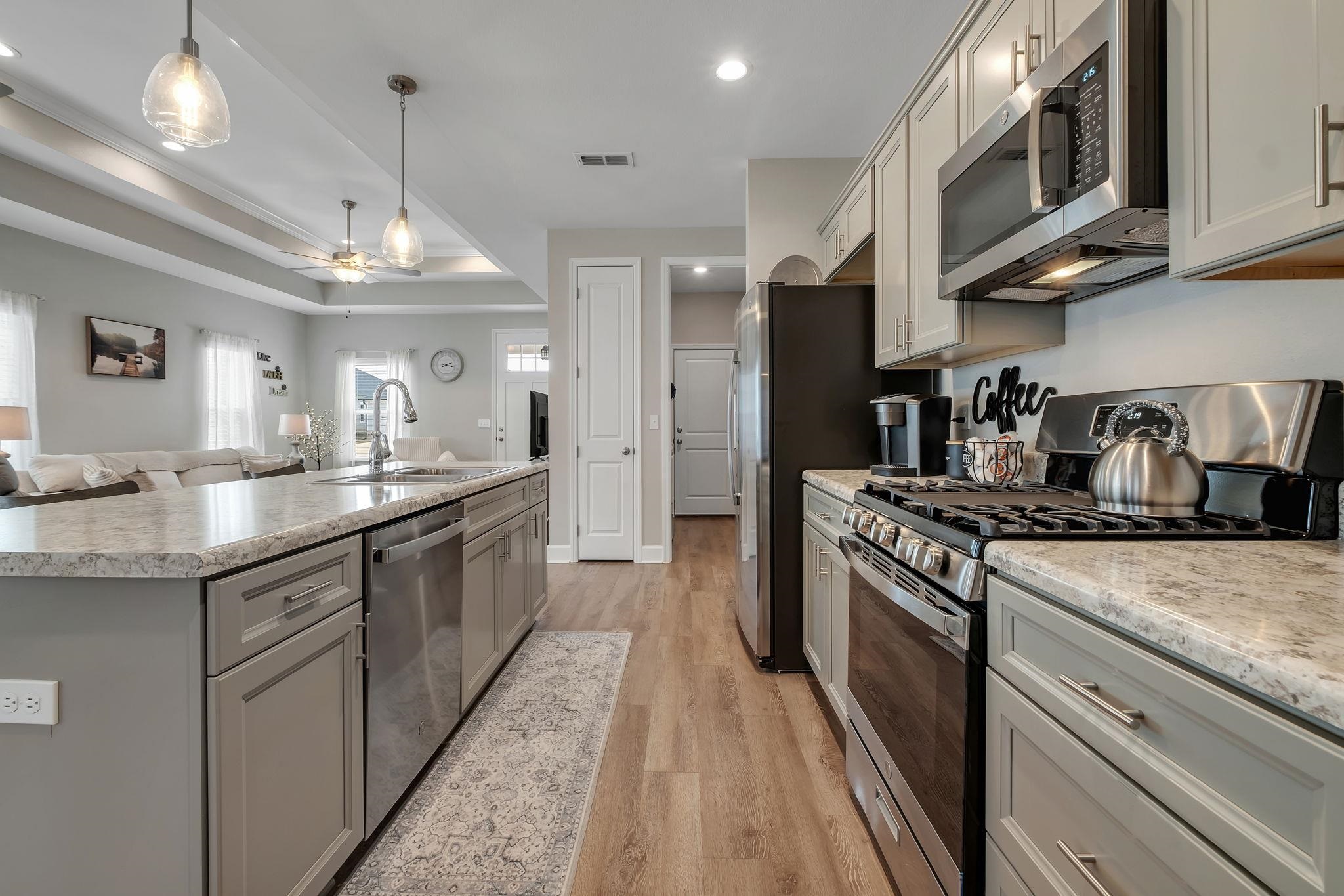 4351 Bottle Brush Lane