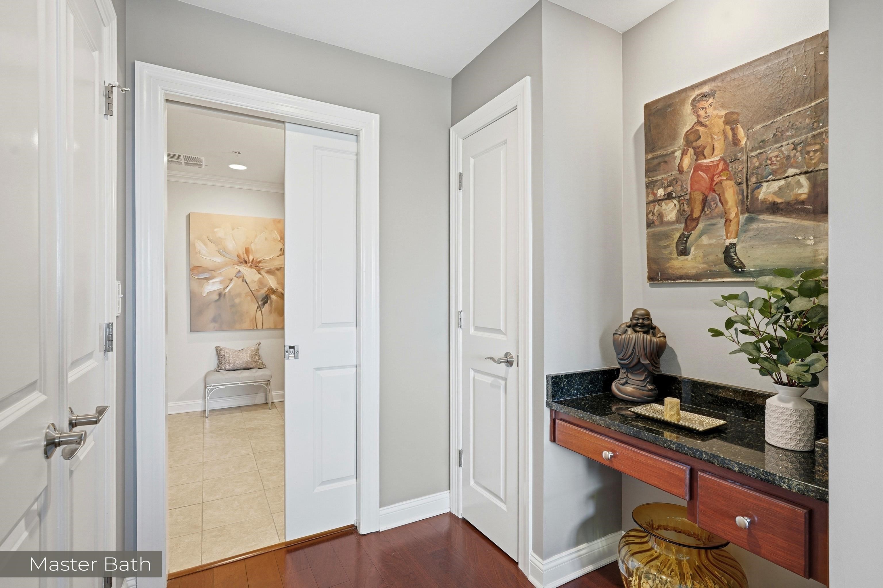 121 N Monroe Street Unit: 1107