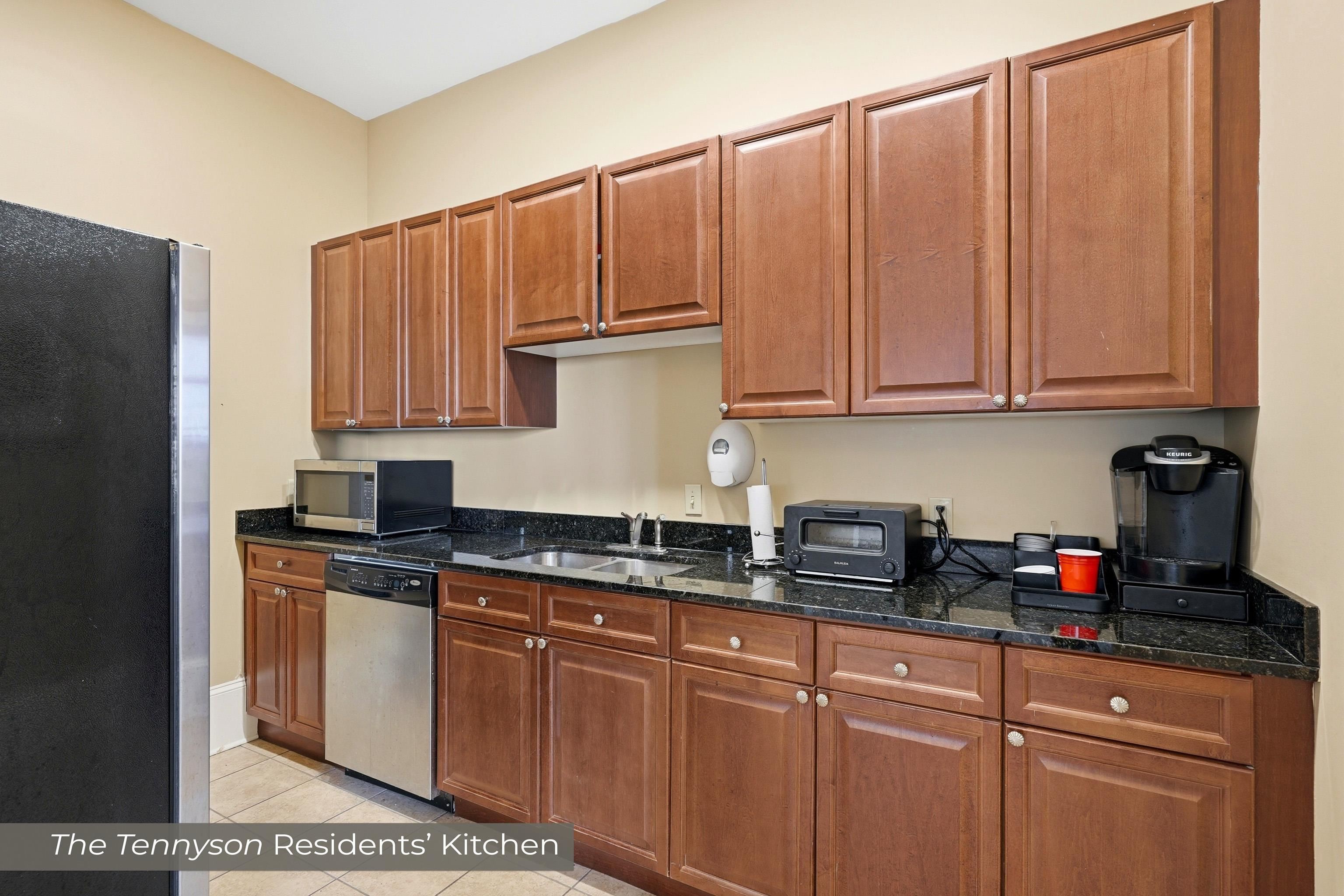 121 N Monroe Street Unit: 1107