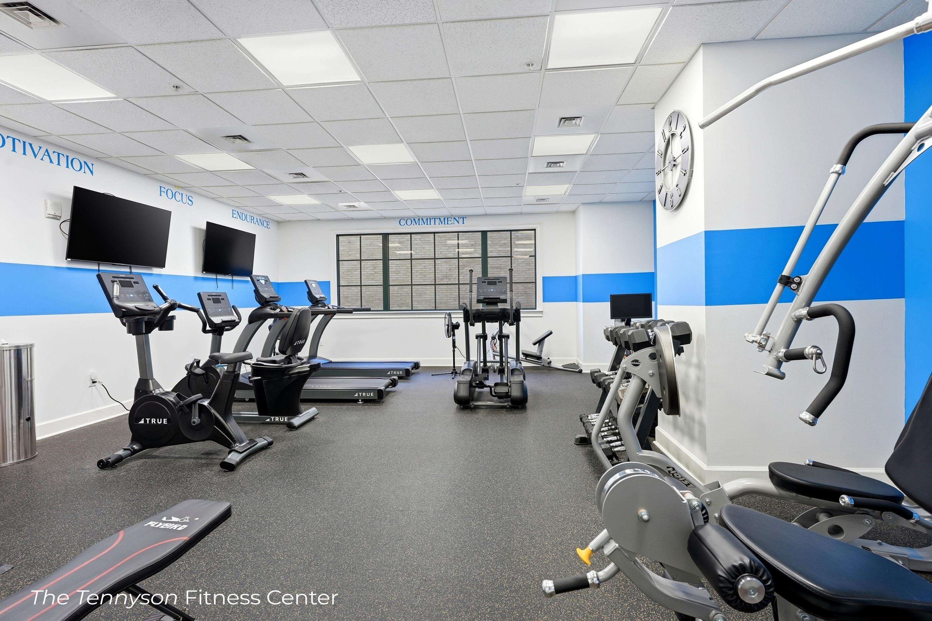 121 N Monroe Street Unit: 1107