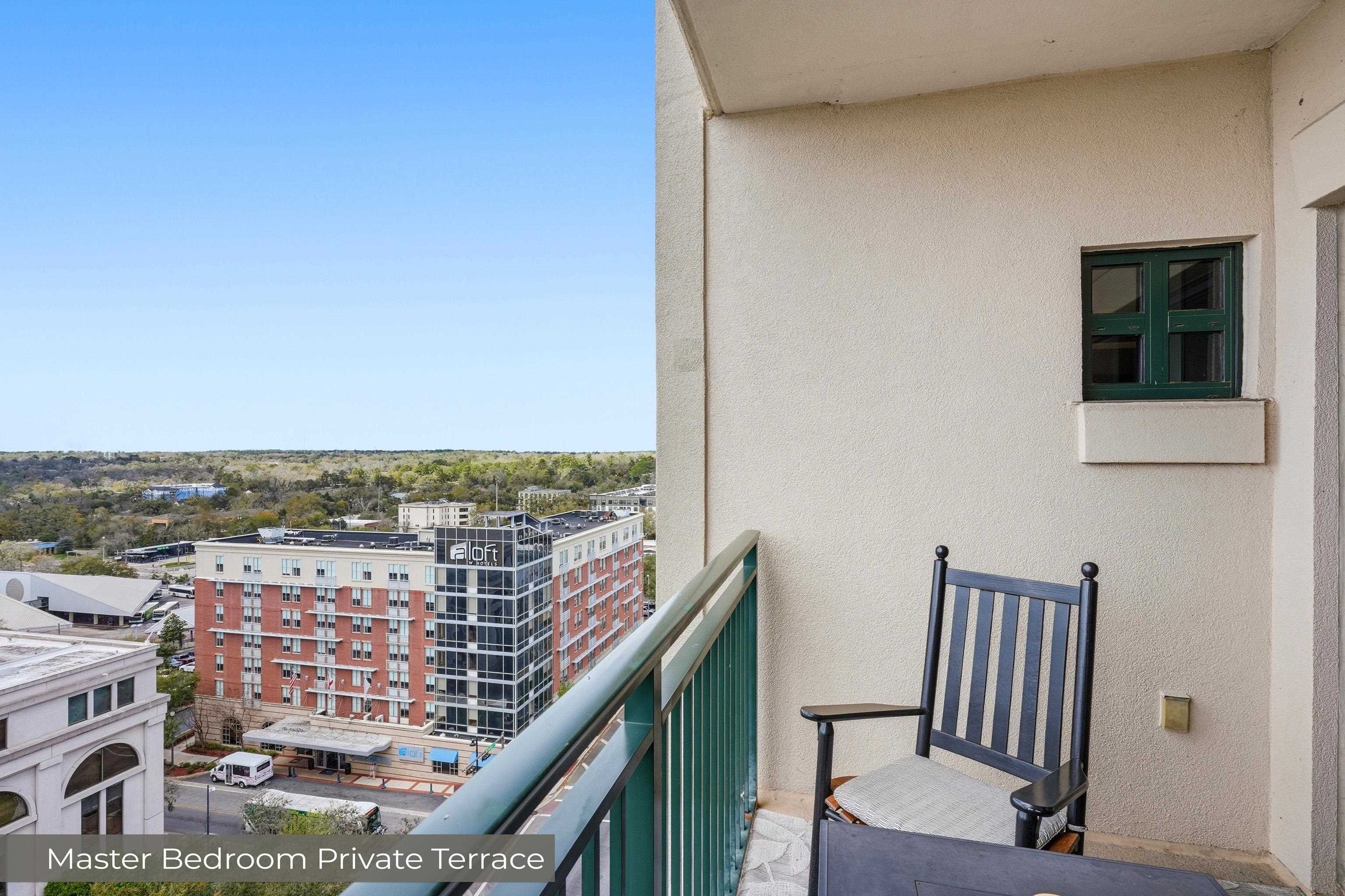 121 N Monroe Street Unit: 1107