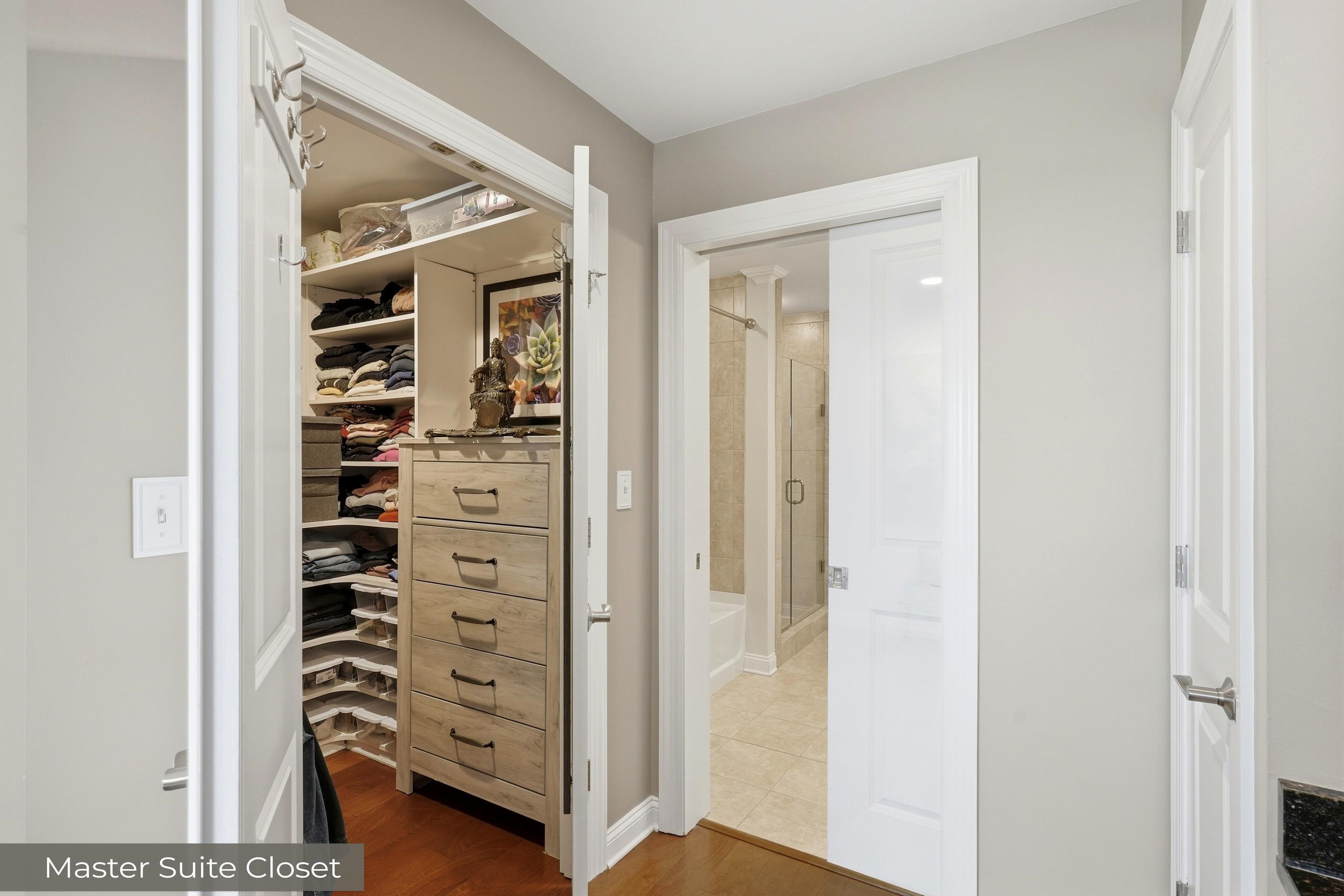 121 N Monroe Street Unit: 1107