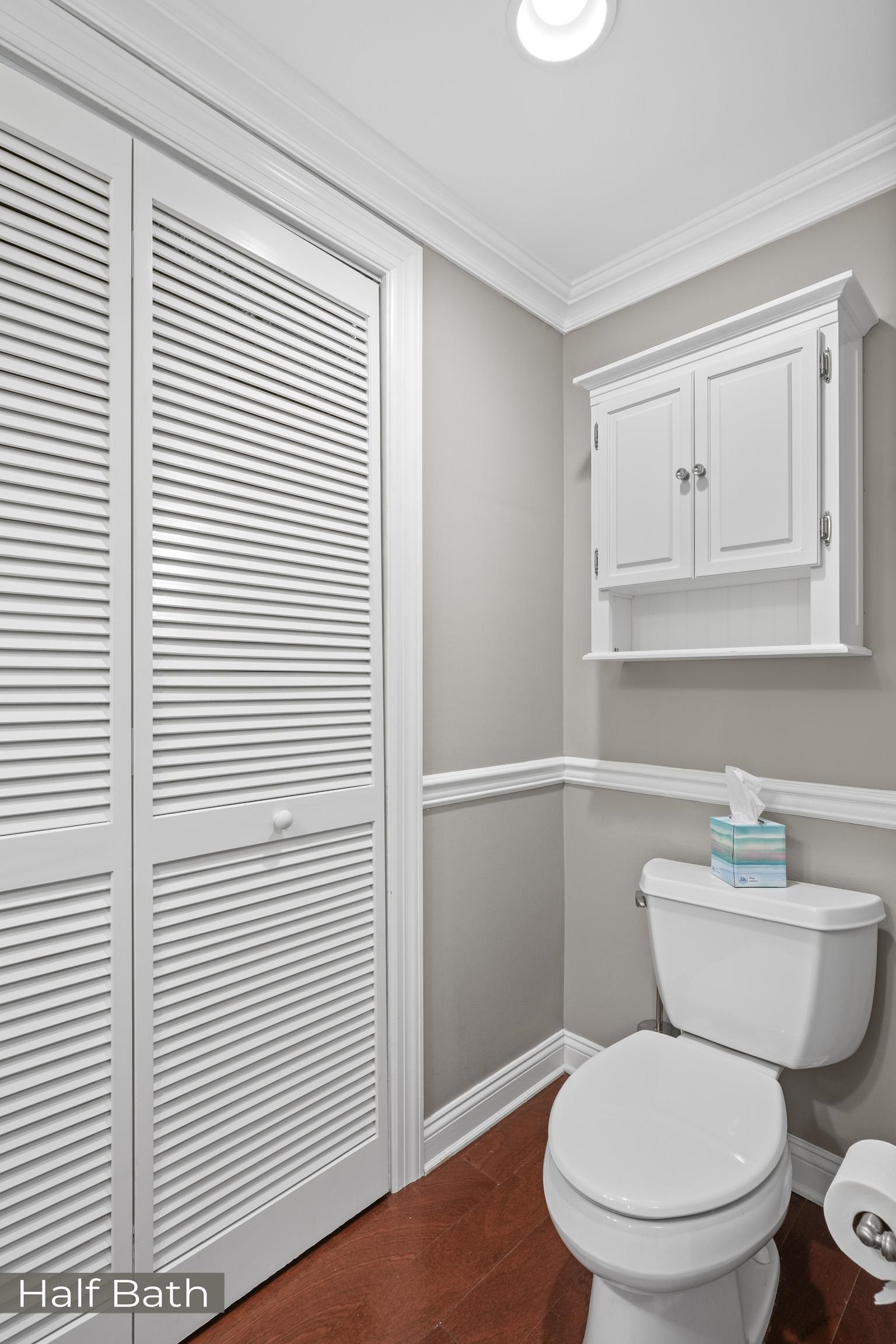 121 N Monroe Street Unit: 1107