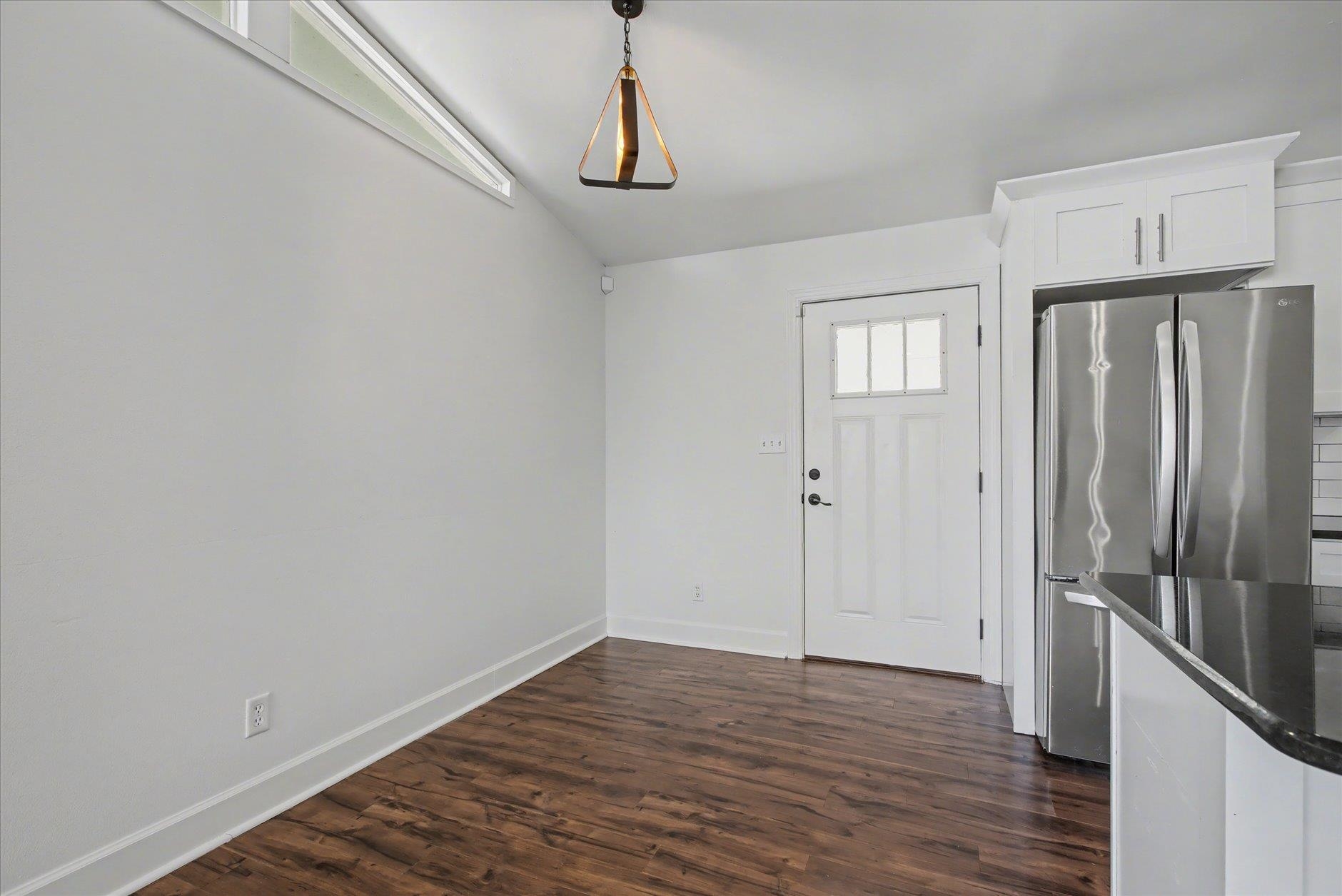 1913 Hideaway Court