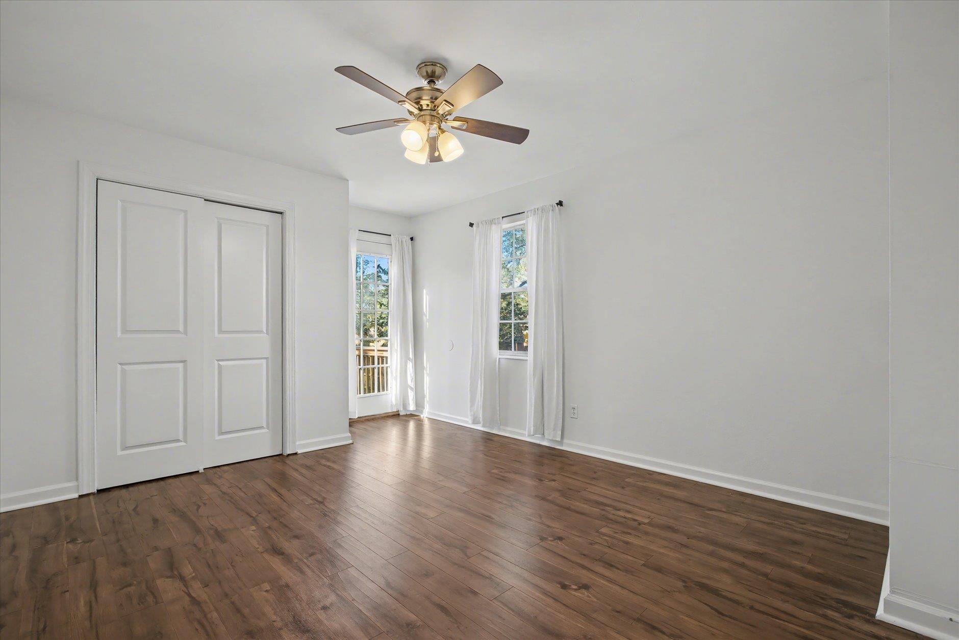 1913 Hideaway Court