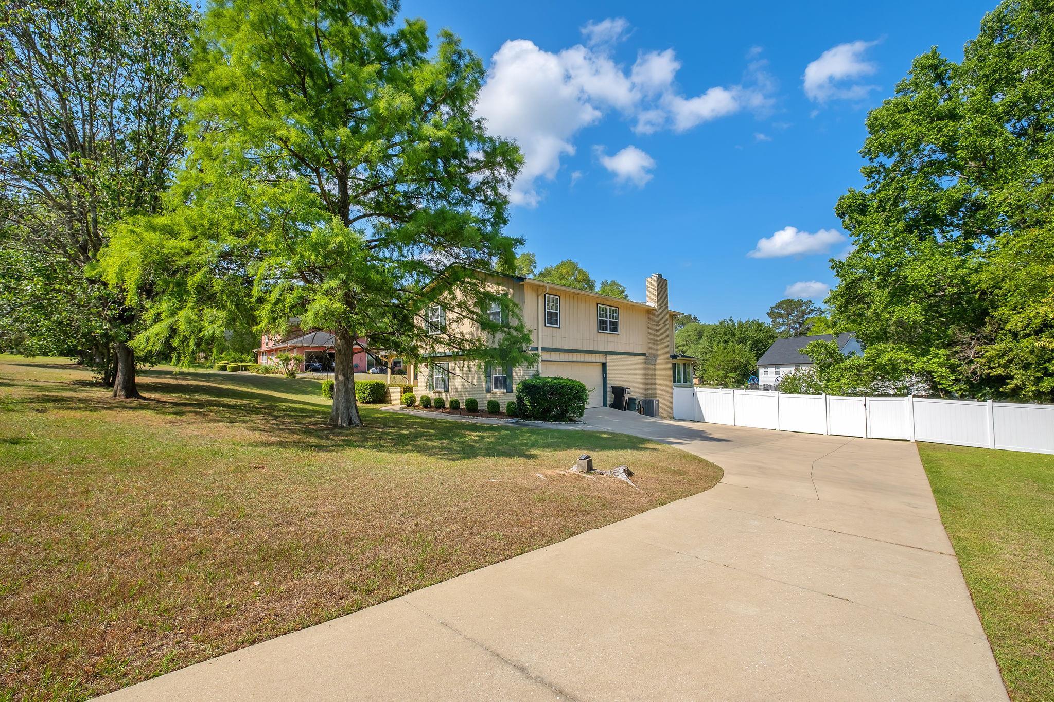 3726 Wicklow Circle