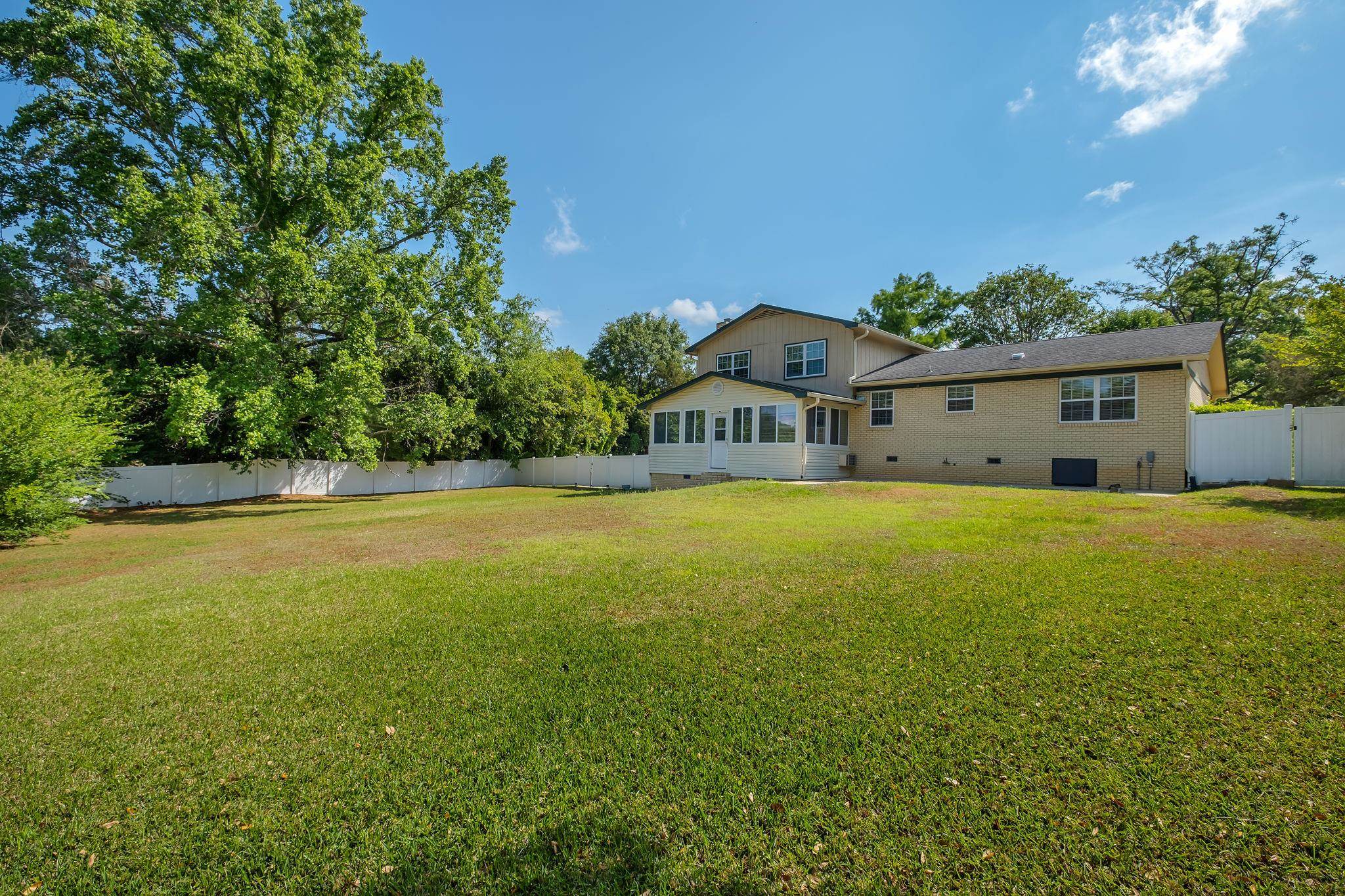 3726 Wicklow Circle