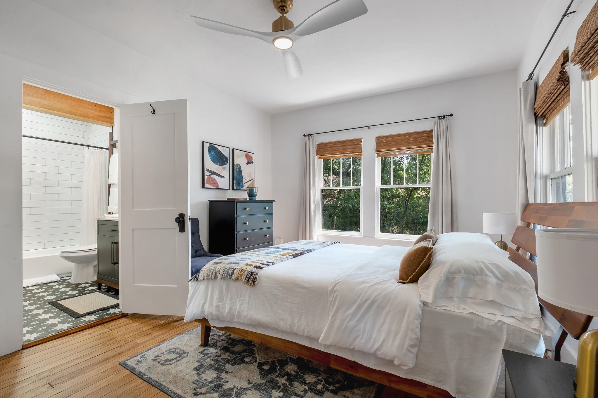 118 W 8th Avenue Unit: 1-7