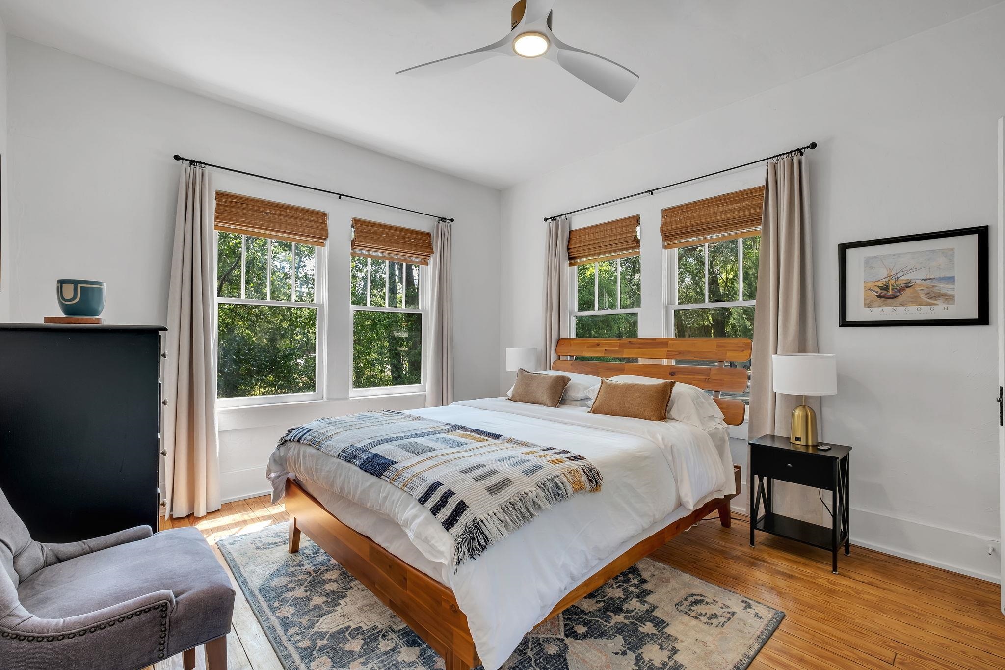 118 W 8th Avenue Unit: 1-7