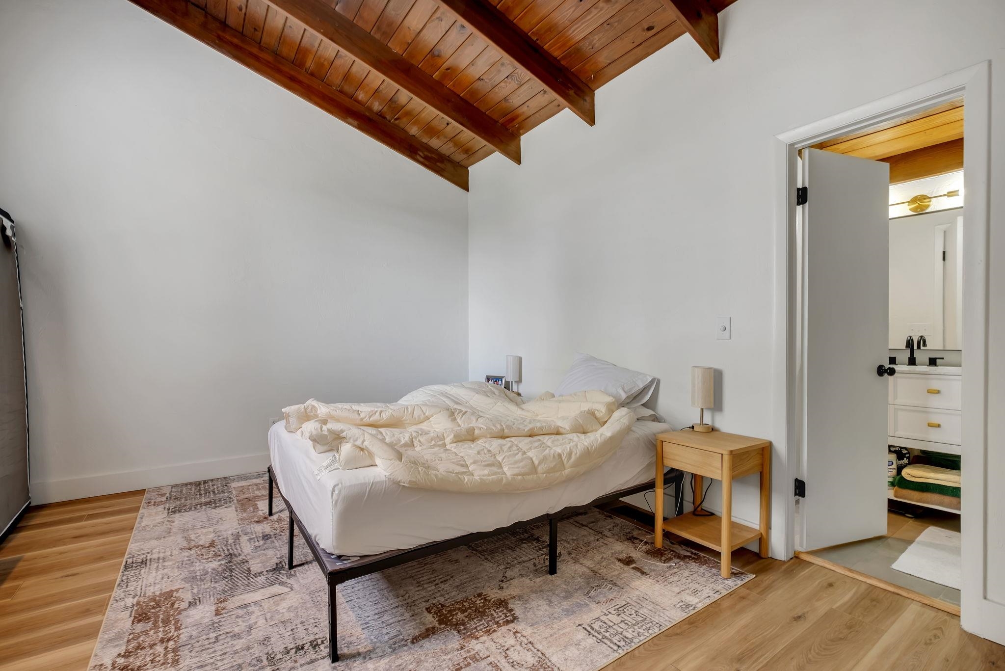 118 W 8th Avenue Unit: 1-7