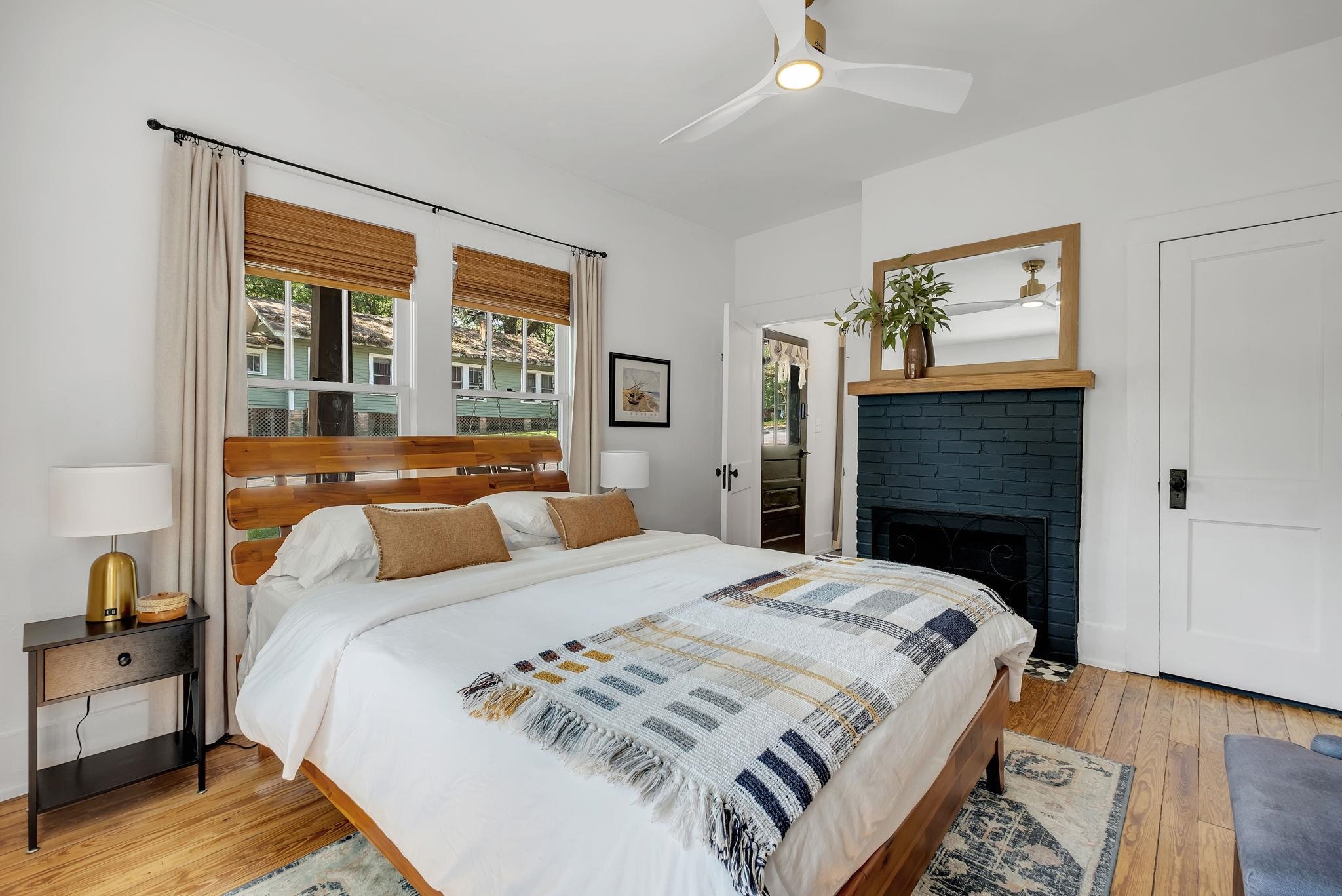 118 W 8th Avenue Unit: 1-7