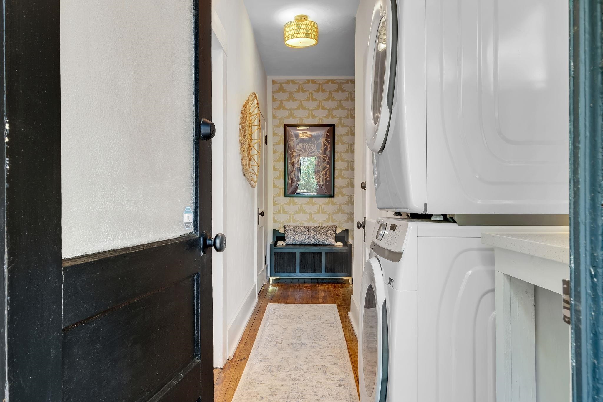 118 W 8th Avenue Unit: 1-7