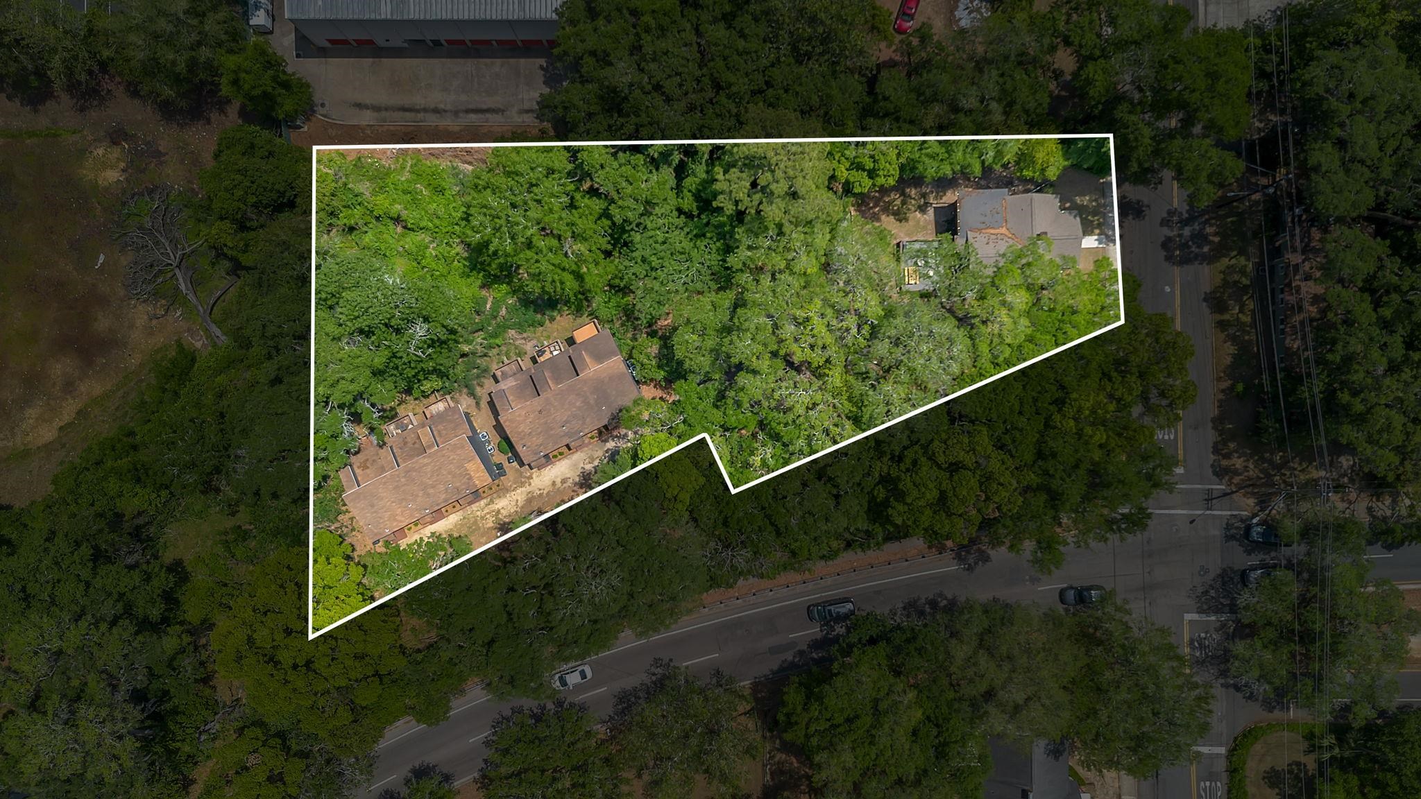 118 W 8th Avenue Unit: 1-7